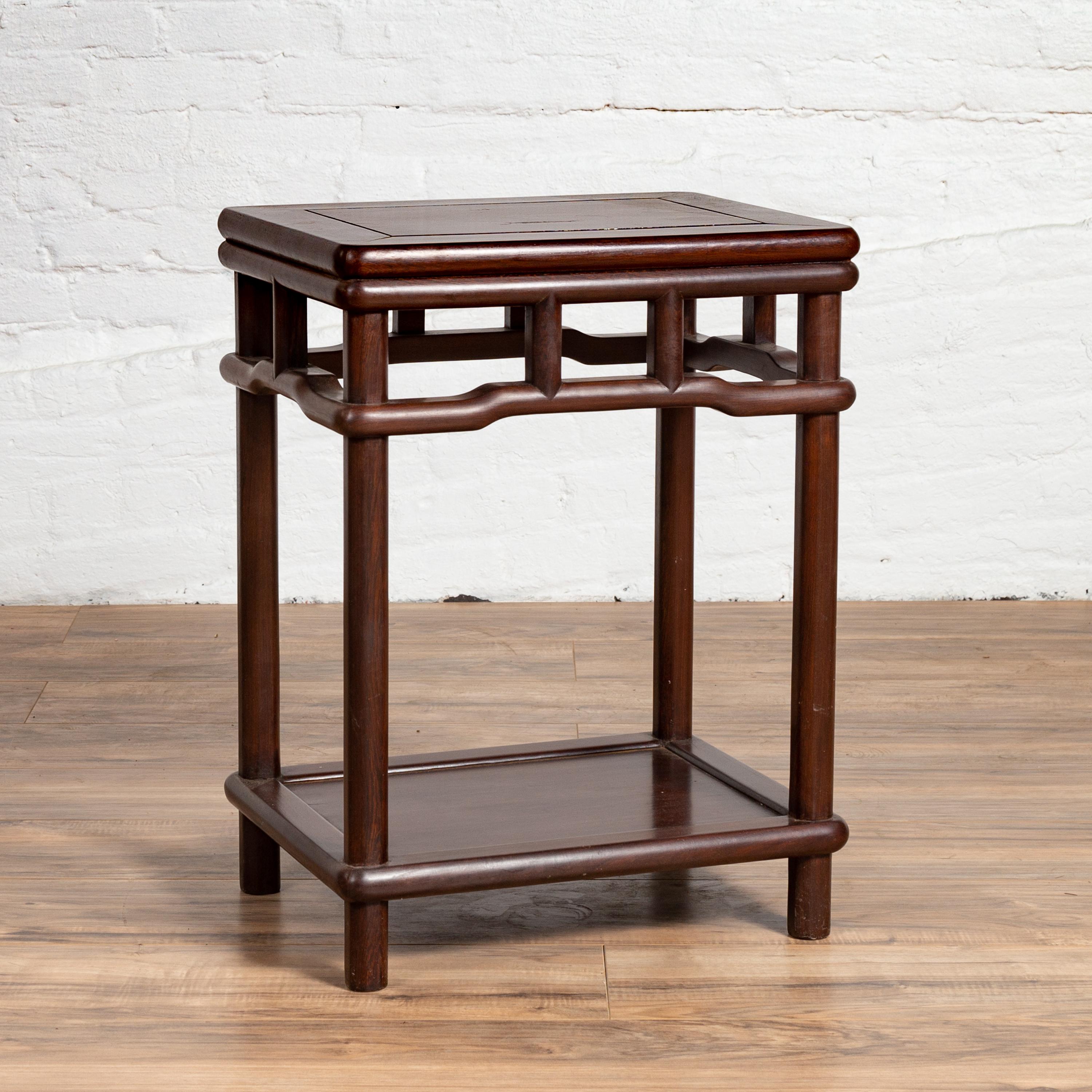 Chinese Ming Style Accent Side Table with Dark Wood Patina and Humpback Apron In Good Condition For Sale In Yonkers, NY