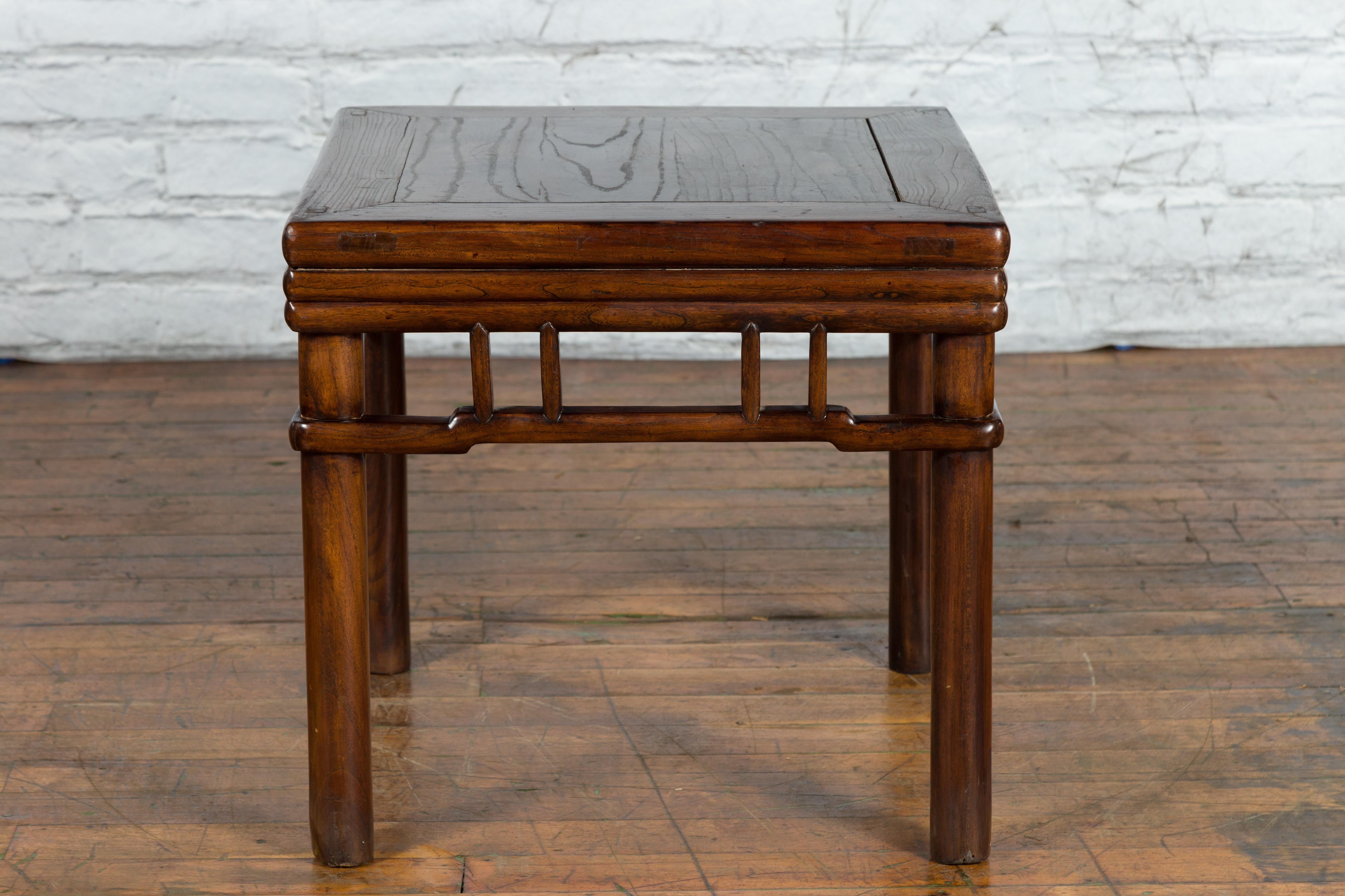 Chinese Ming Style Early 20th Century Brown Drink Table with Pillar Strut Motifs For Sale 8