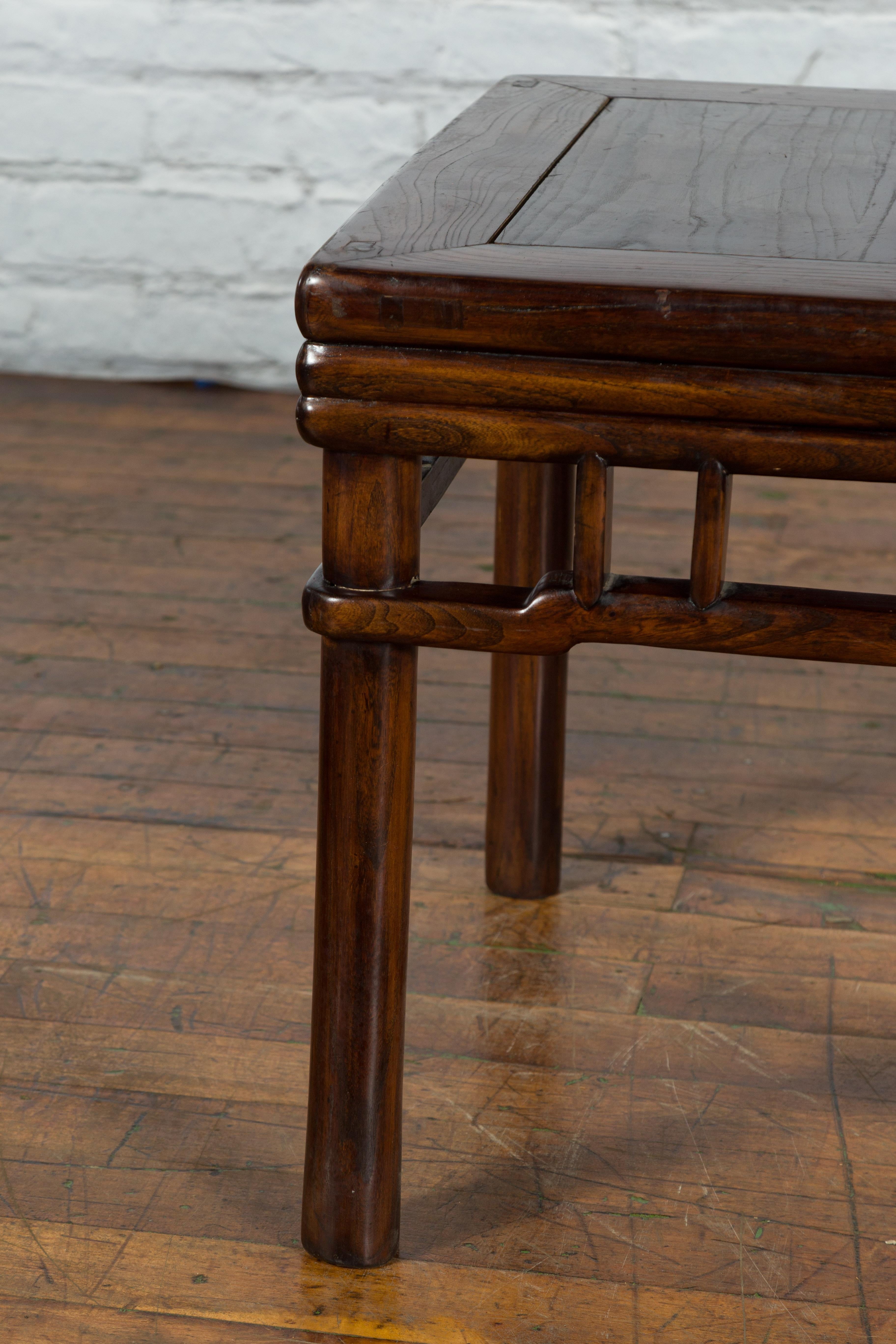Chinese Ming Style Early 20th Century Brown Drink Table with Pillar Strut Motifs For Sale 3