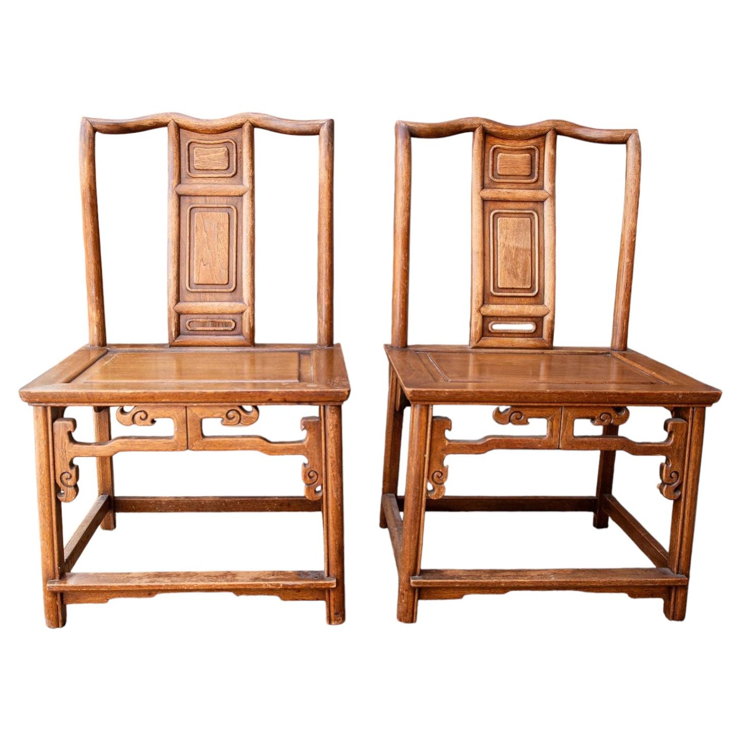 Chinese Ming Style Hardwood Scholar Chairs, Late Qing / Early Republic, a Pair For Sale