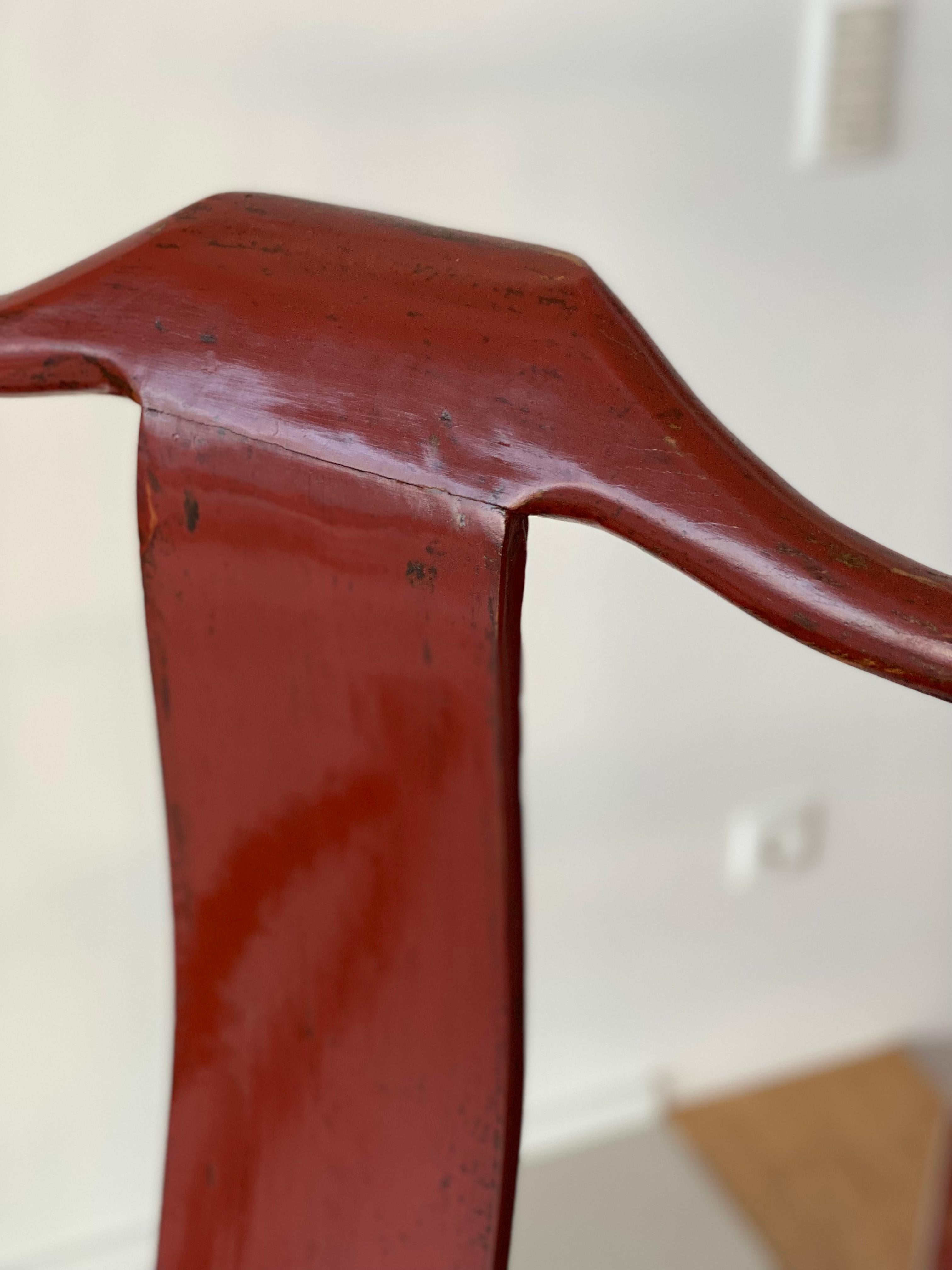 Chinesischer Stuhl mit hoher Rückenlehne im Ming-Stil, rot lackiert im Angebot 5