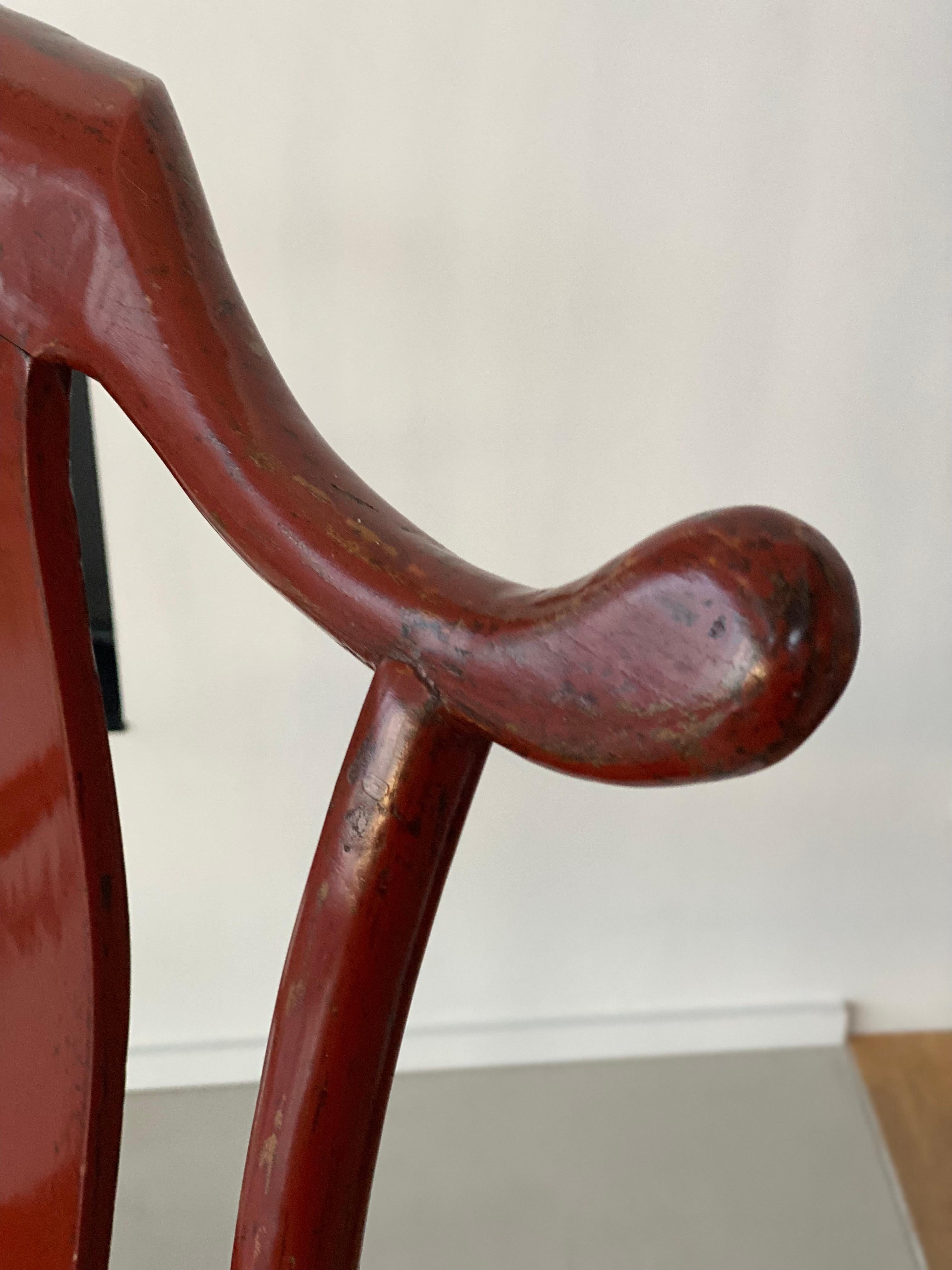 Chinesischer Stuhl mit hoher Rückenlehne im Ming-Stil, rot lackiert im Angebot 7