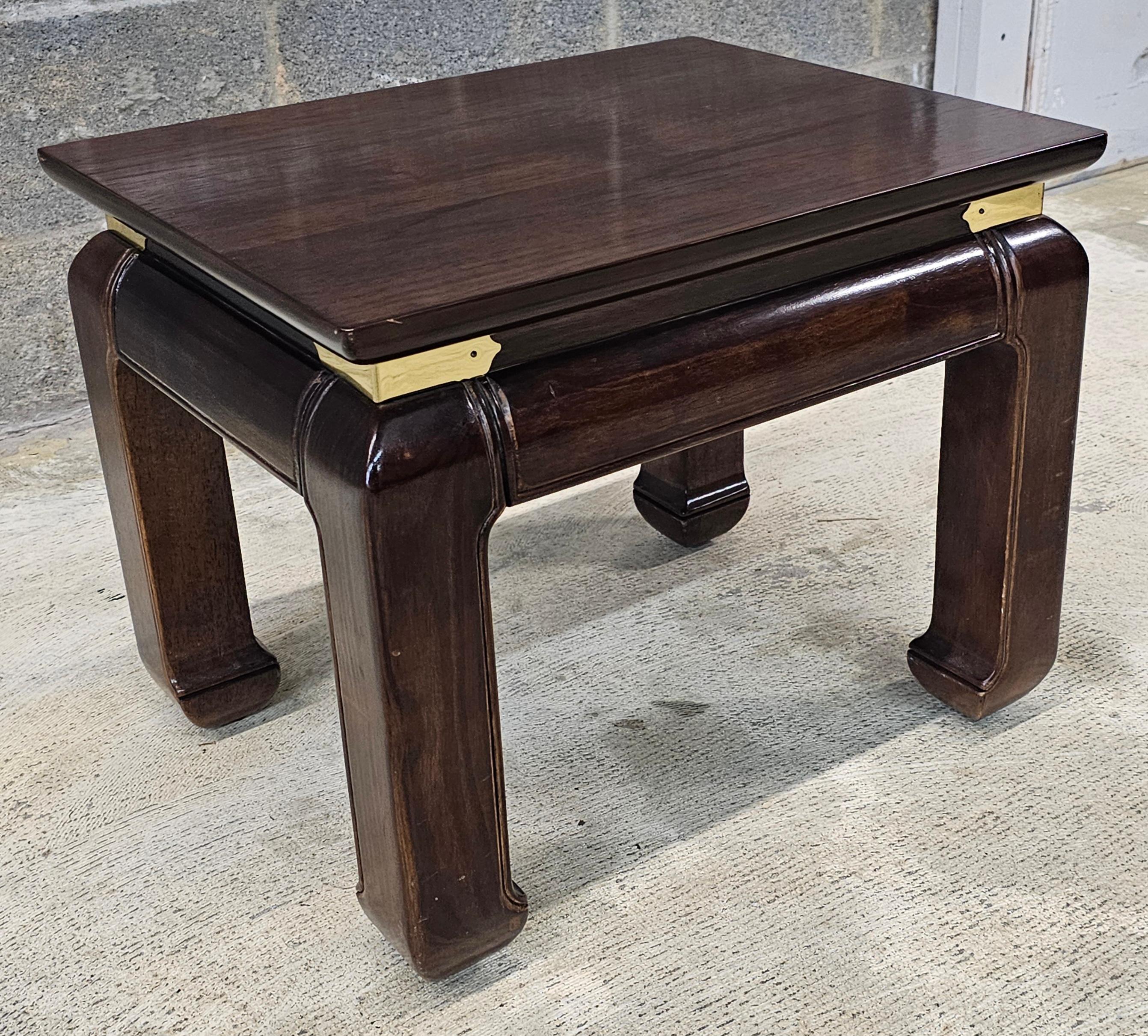 Sgabello cinese in stile Ming Ming in mogano con cuscino in vendita 2