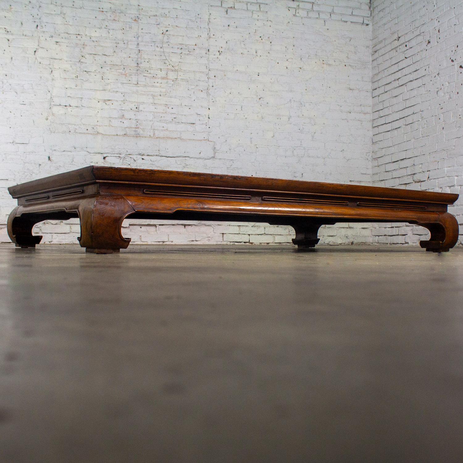 Chinese Ming Style Waisted Opium Bed or Monumental Coffee Table w/Chow Legs For Sale 1