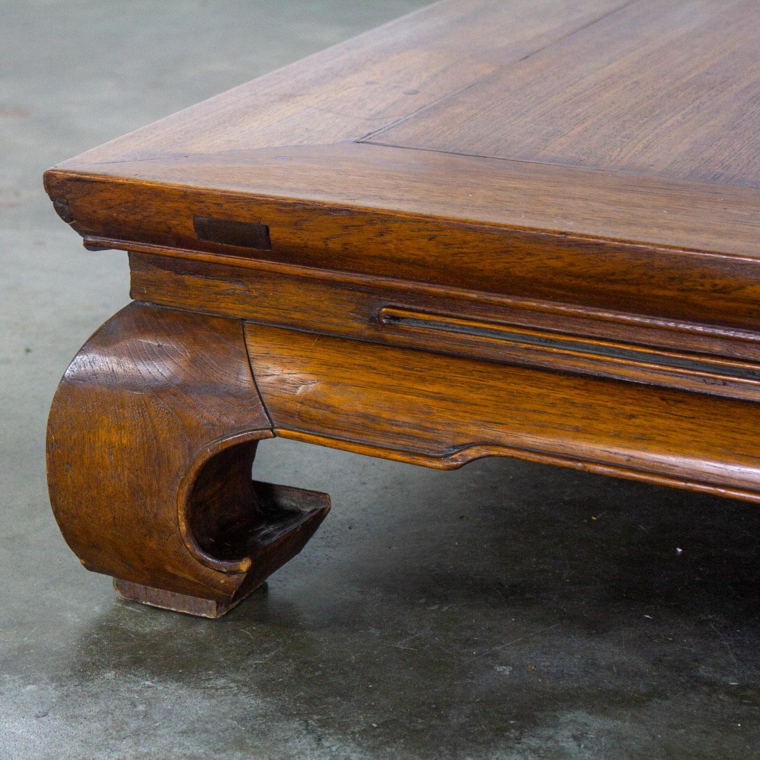 Chinese Ming Style Waisted Opium Bed or Monumental Coffee Table w/Chow Legs For Sale 2