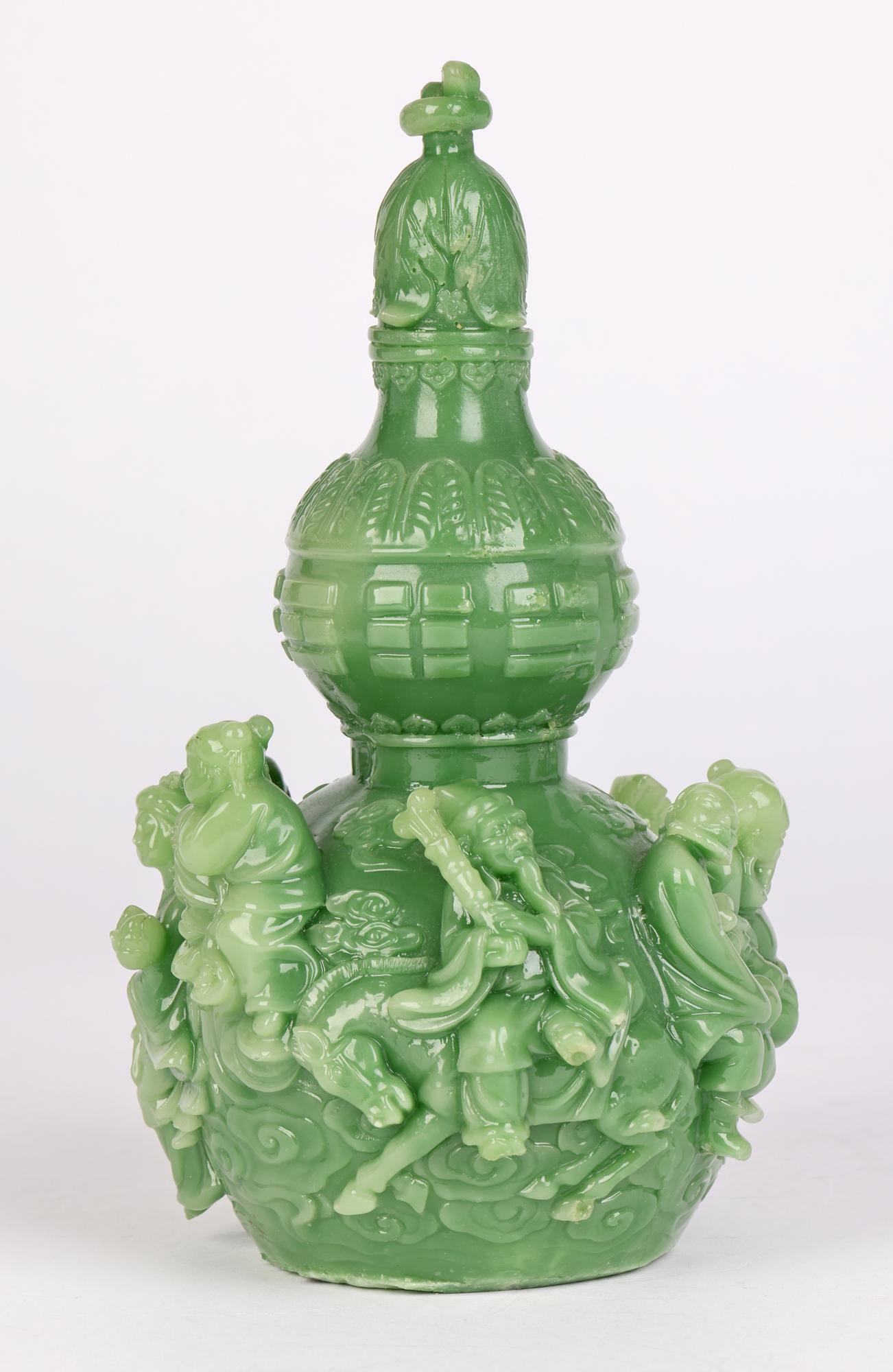 Chinese Molded Double Gourd Scroll Weight with Figures  In Good Condition For Sale In Bishop's Stortford, Hertfordshire