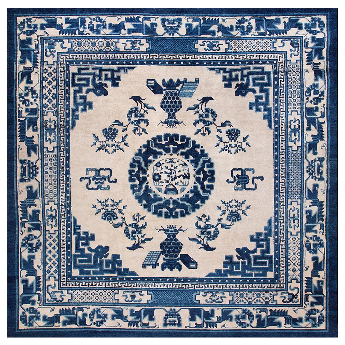 Tapis carré mongol chinois  11' 4'' x11' 6'' en vente