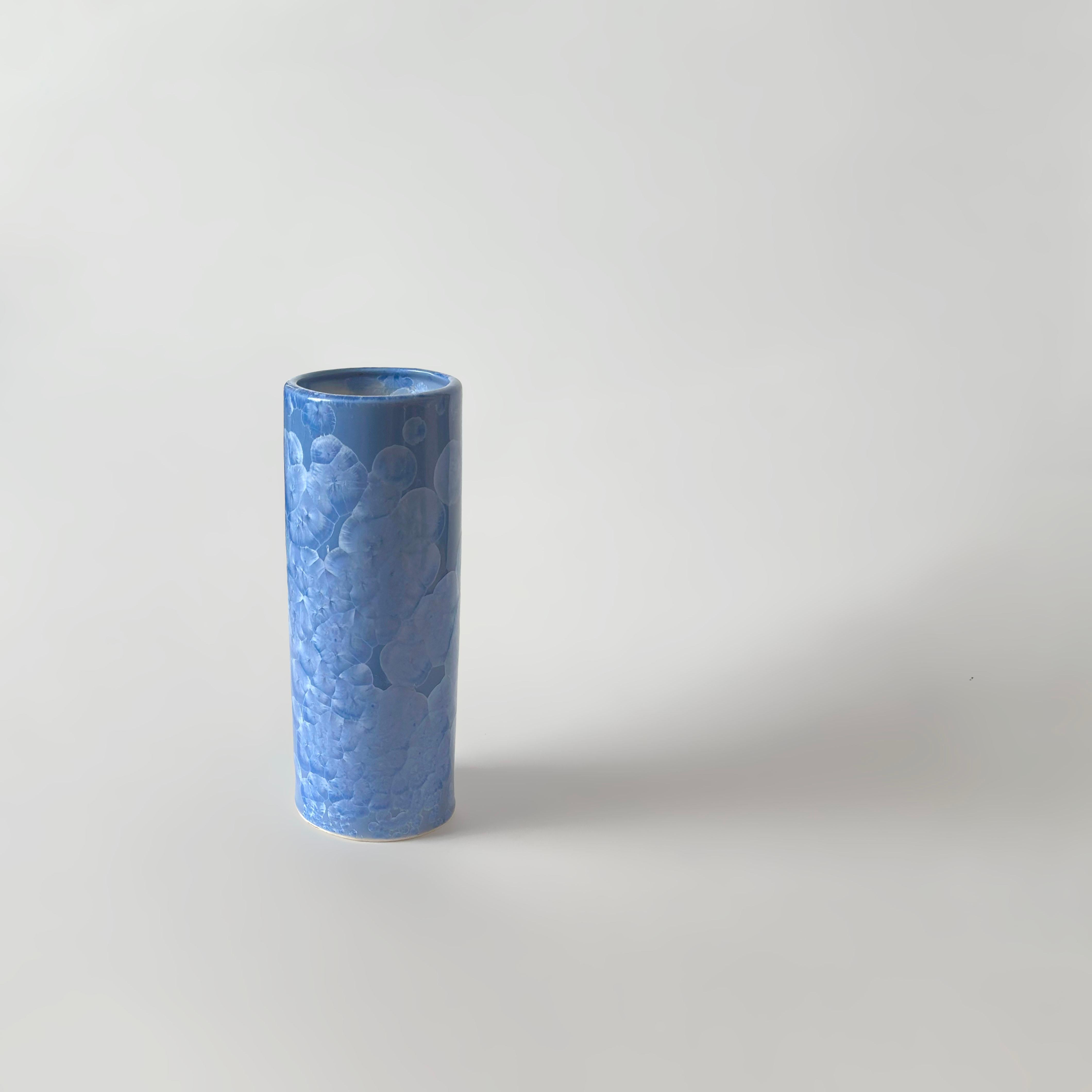 Vernissé Vase chinois monochrome bleu corail à glaçure cristalline, vers 1970 en vente