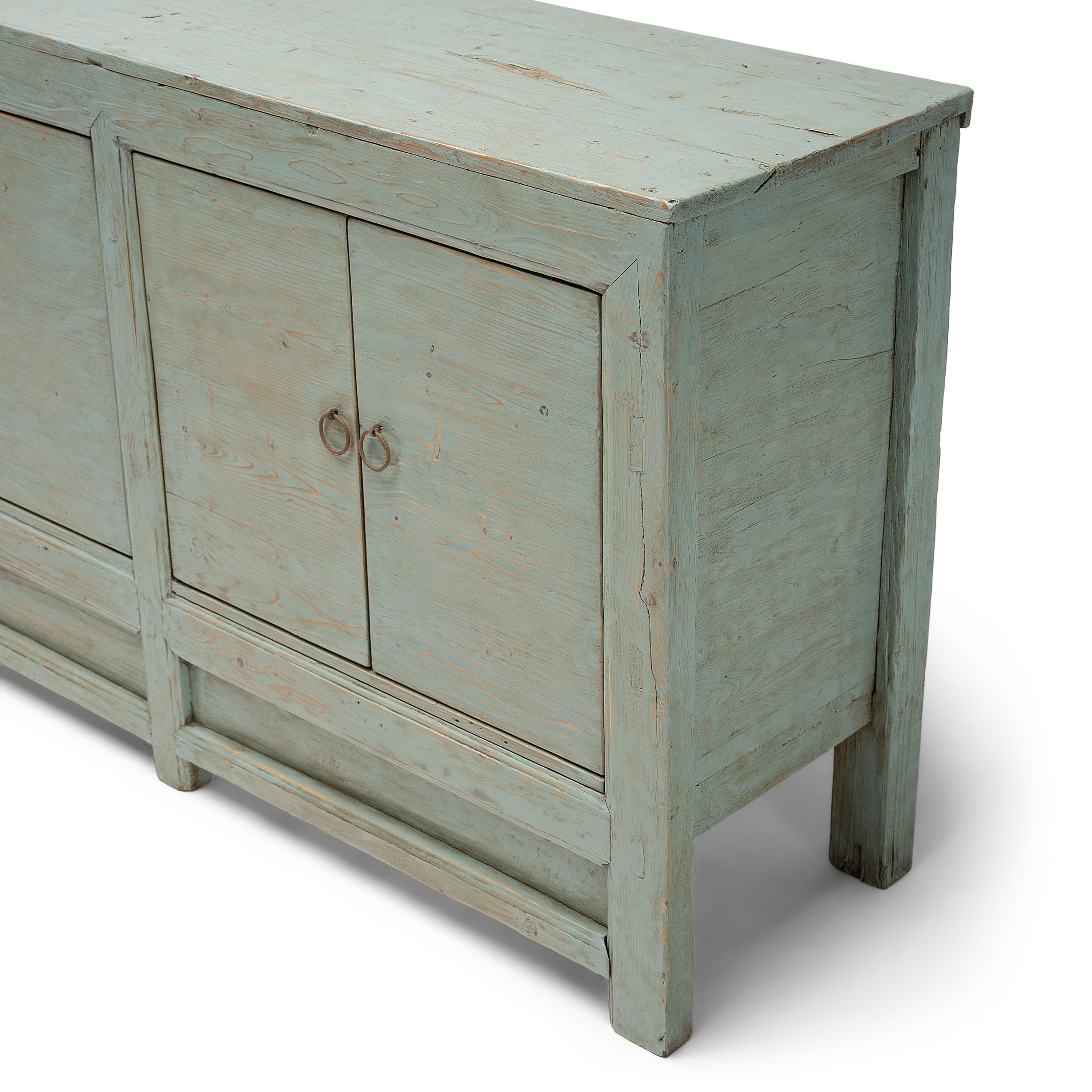 Peint Coffre bleu ciel du matin chinois, C.I.C. 1900 en vente