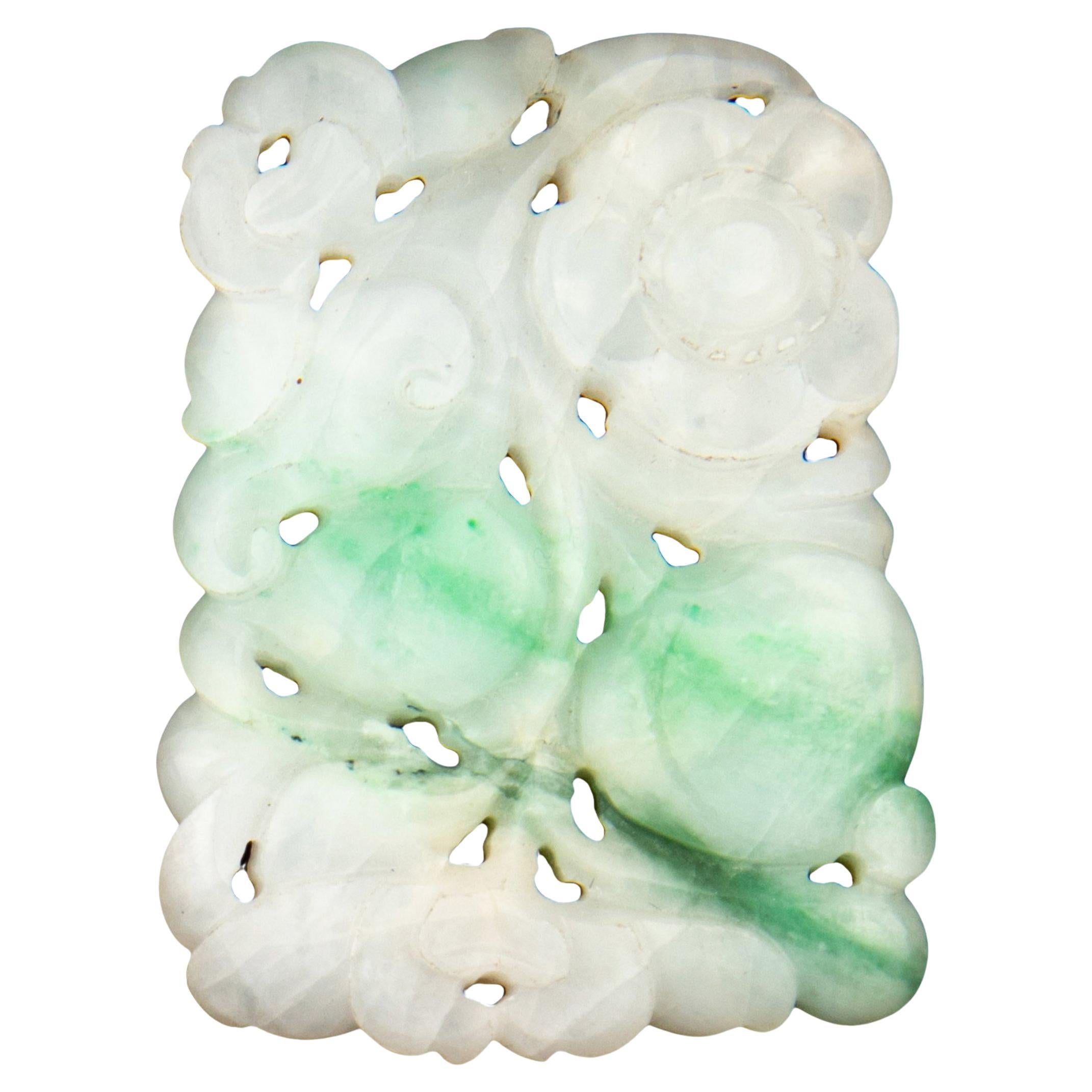 Chinese Moss-in-Snow Jadeite Pendant of Peaches