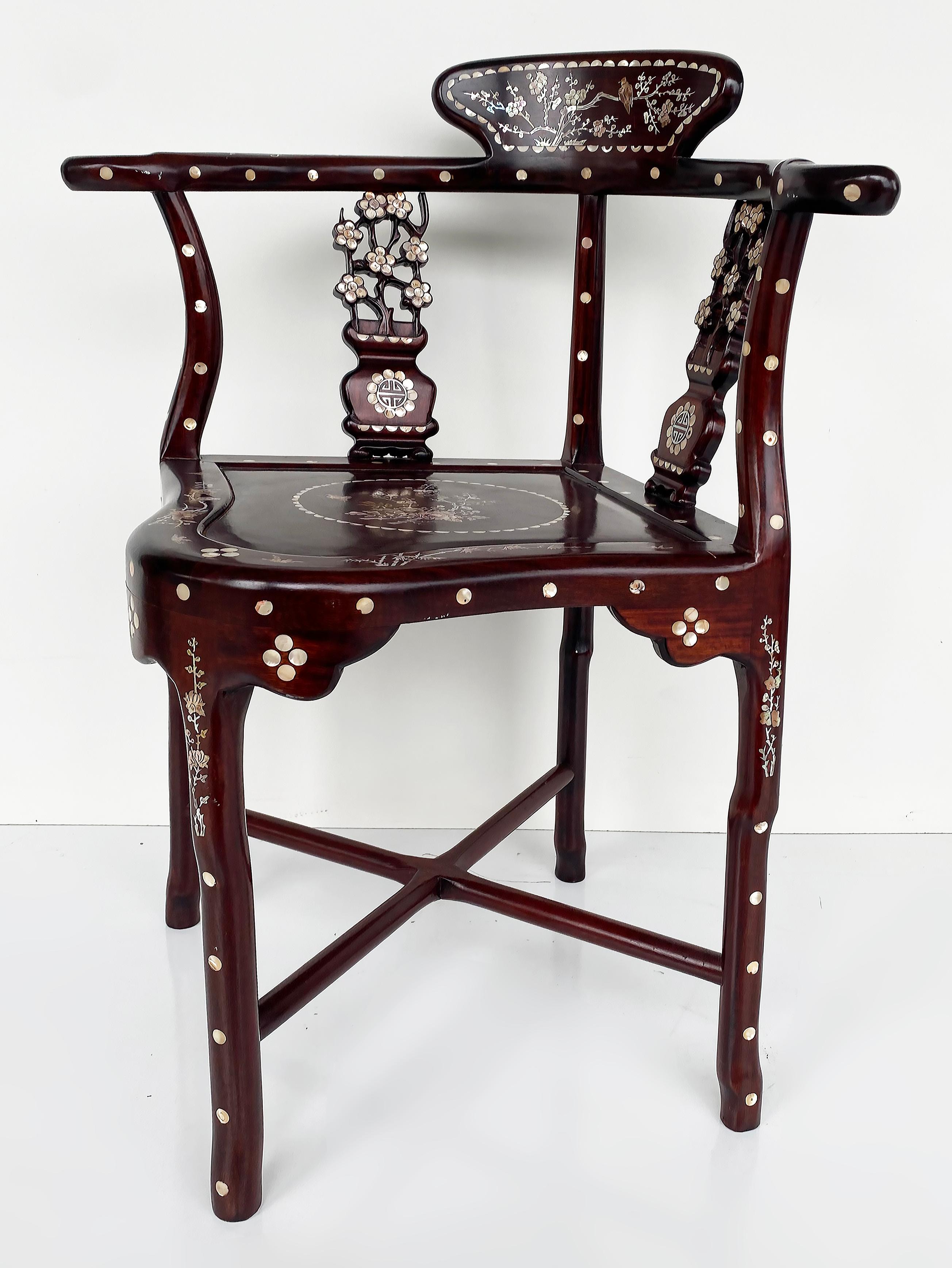 Chinoiserie Chinese Mother of Pearl Intricately Inlaid Corner Chair  For Sale
