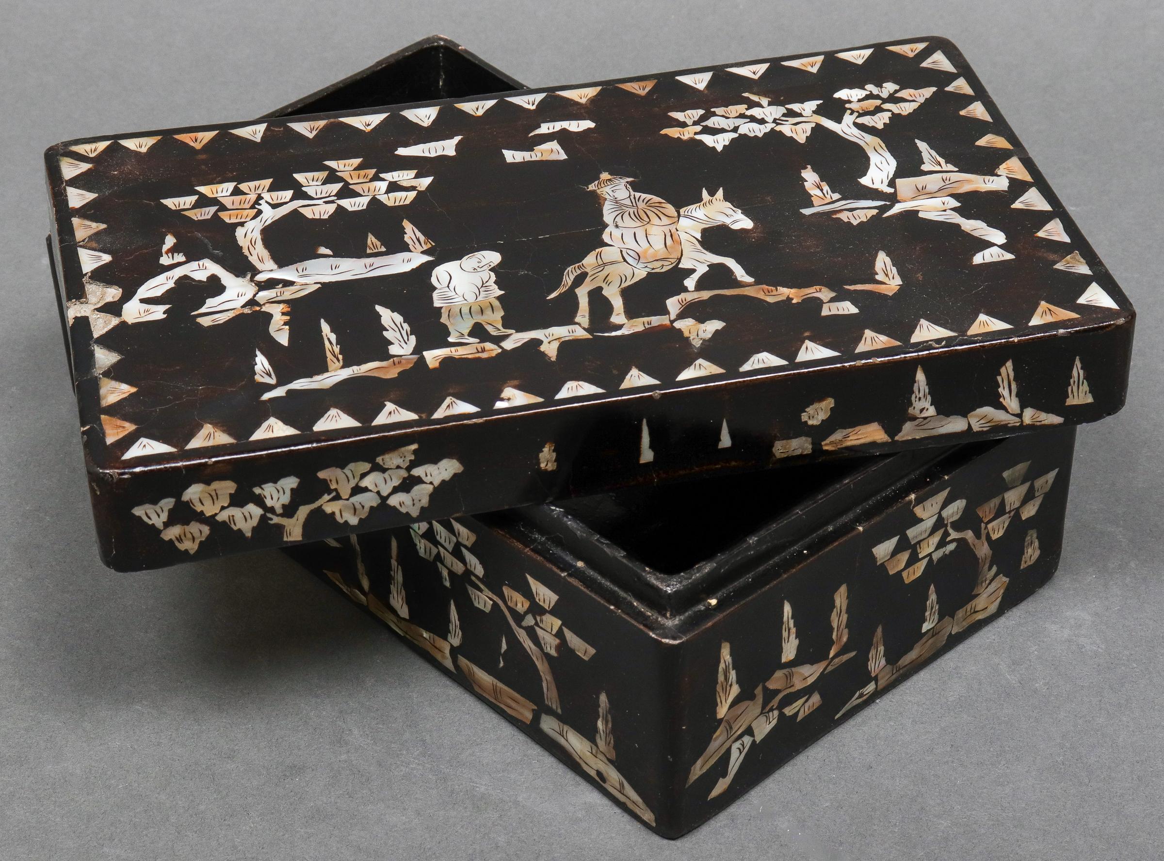 lacquered box with lid