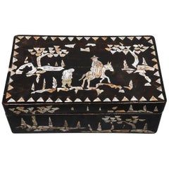 Chinese Mother of Pearl Inlaid Lacquered Box