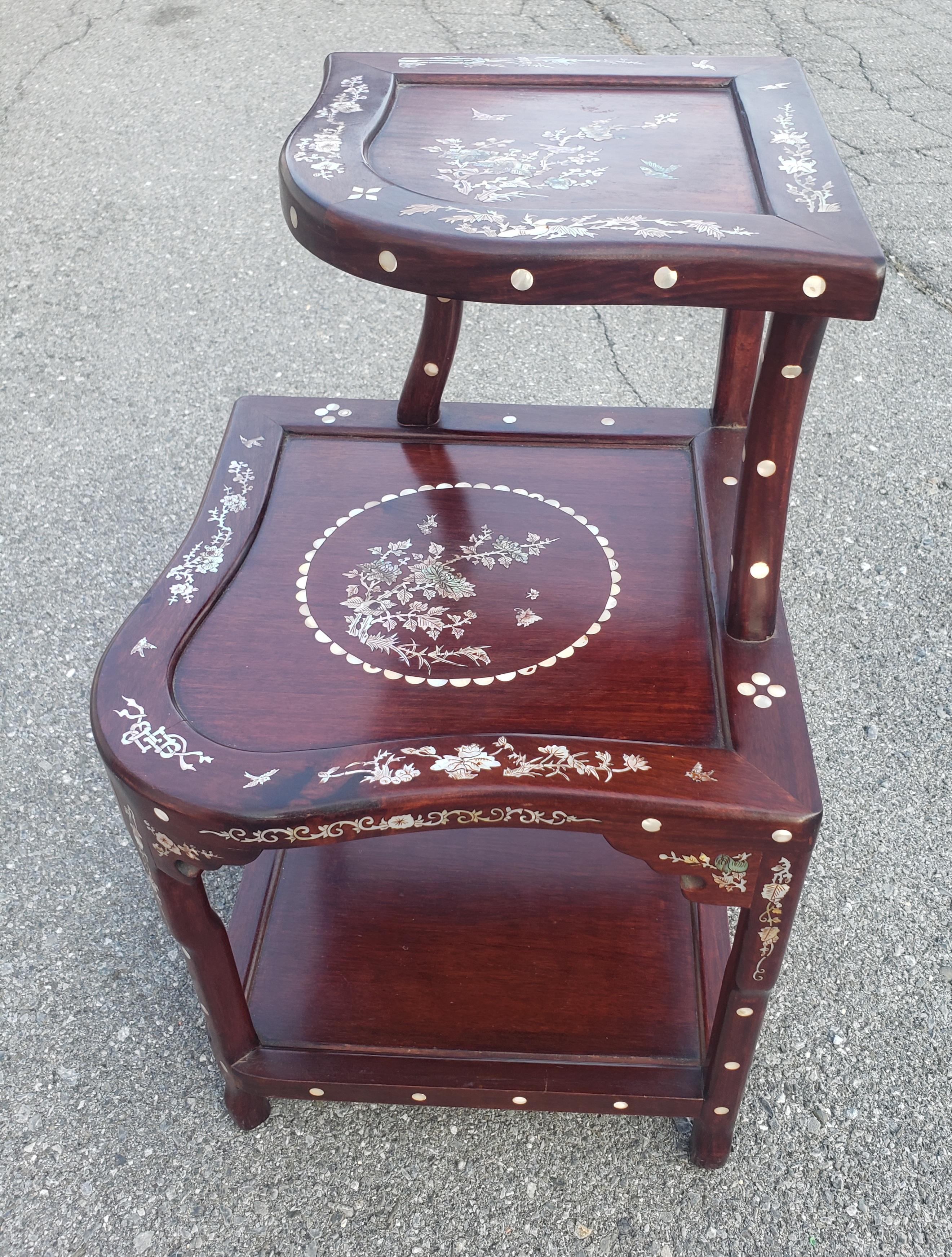 Chinese Mother-of-Pearl Inlaid Rosewood 3-tier Corner Table For Sale 4