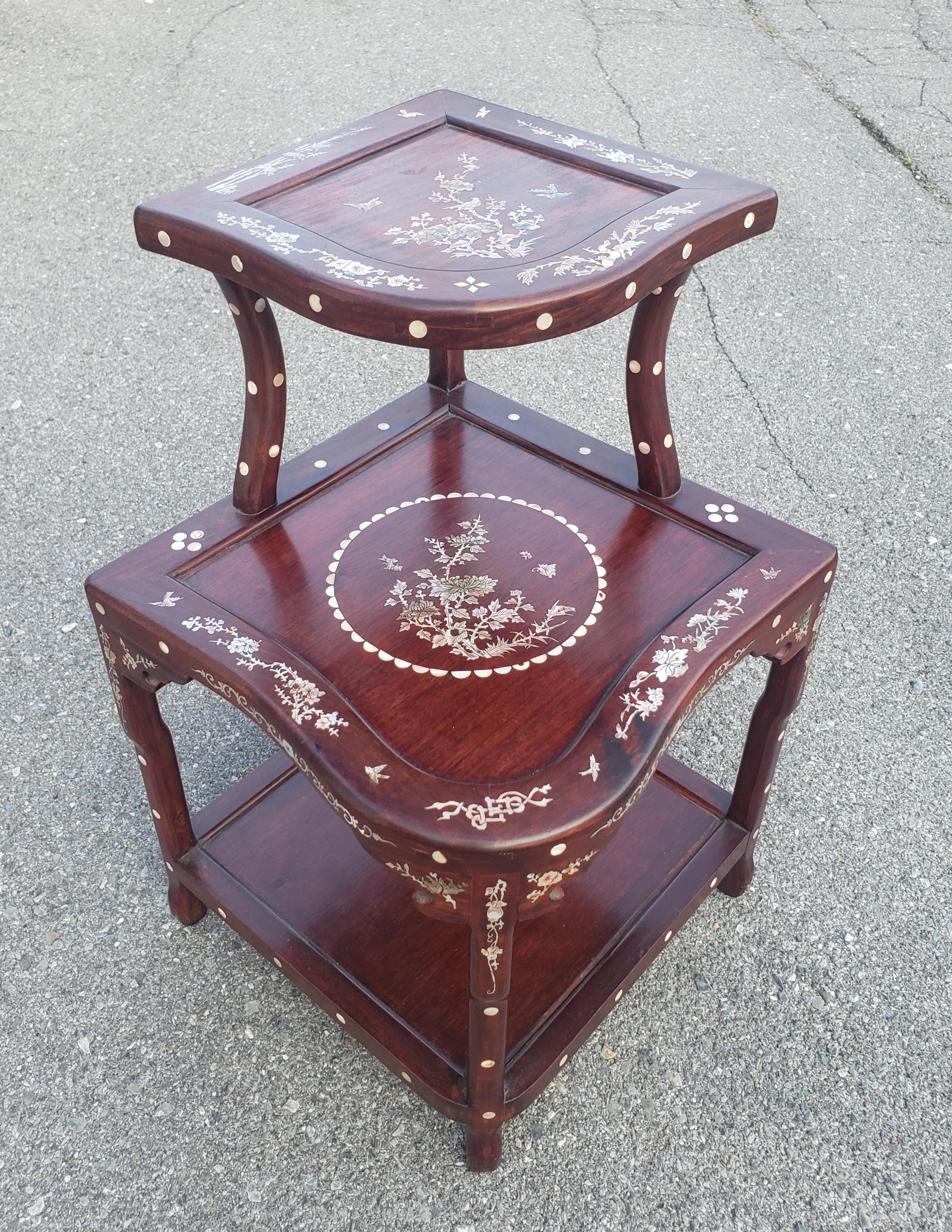 Chinese Mother-of-Pearl Inlaid Rosewood 3-tier Corner Table For Sale 1