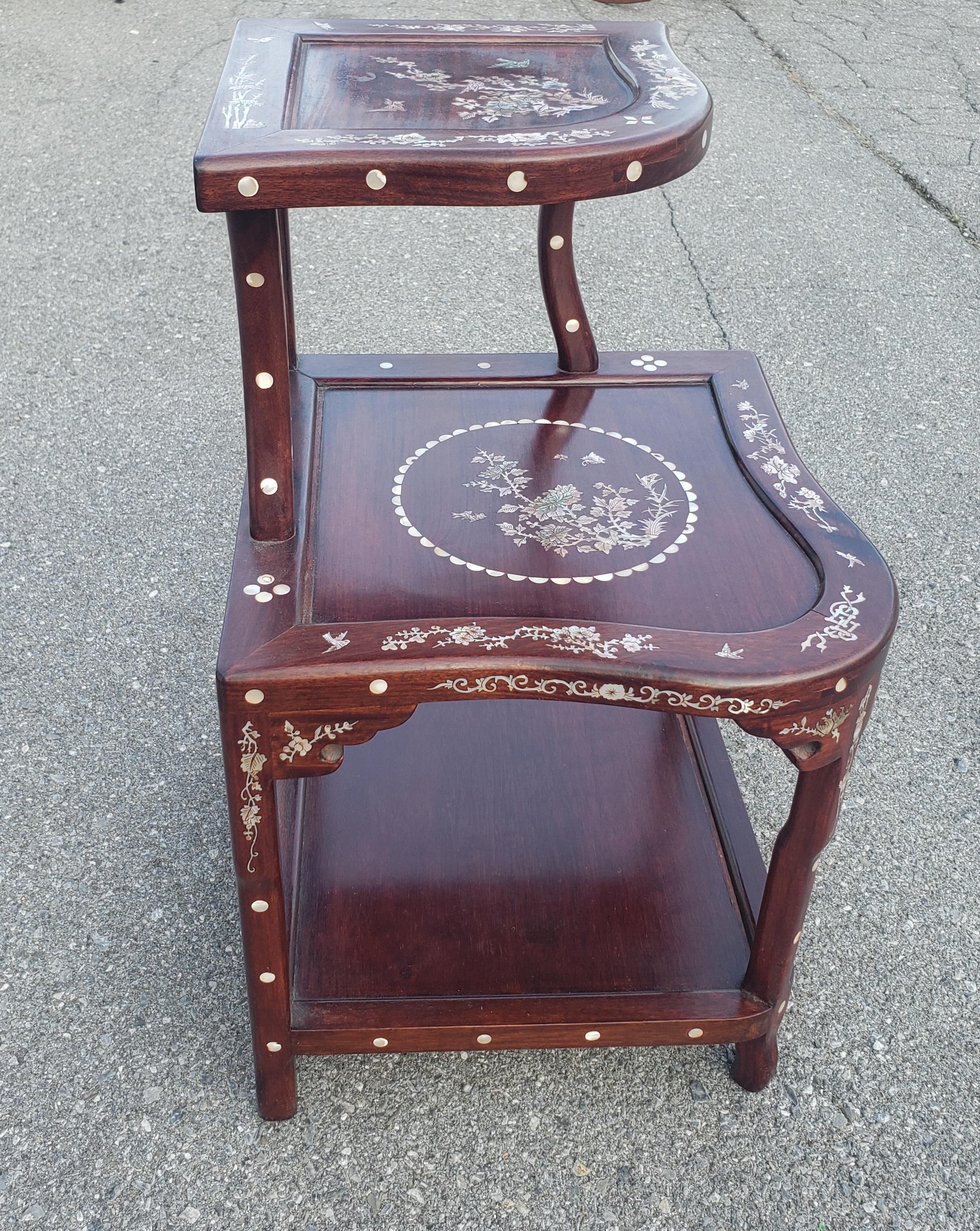 Chinese Mother-of-Pearl Inlaid Rosewood 3-tier Corner Table For Sale 3