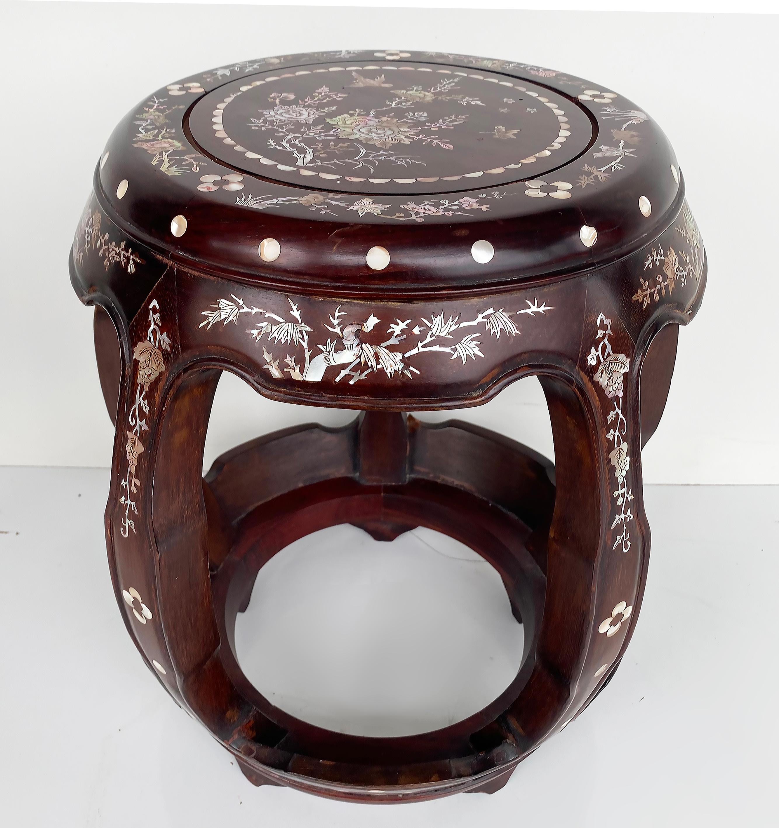 Mother-of-Pearl Chinese Mother of Pearl Inlaid Round Wood Drum Side Table For Sale