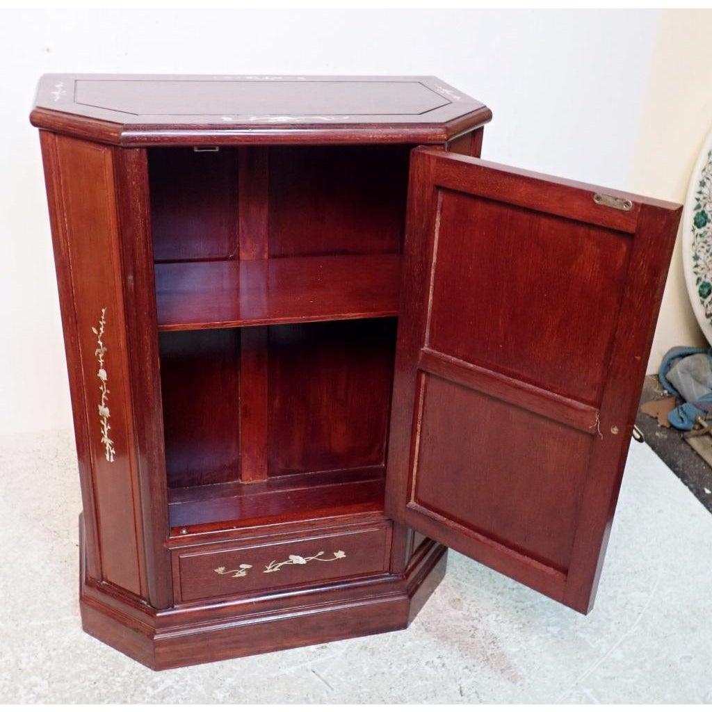 Chinese Mother of Pearl Inlaid Teak Wood Side Cabinet In Good Condition In Norwood, NJ