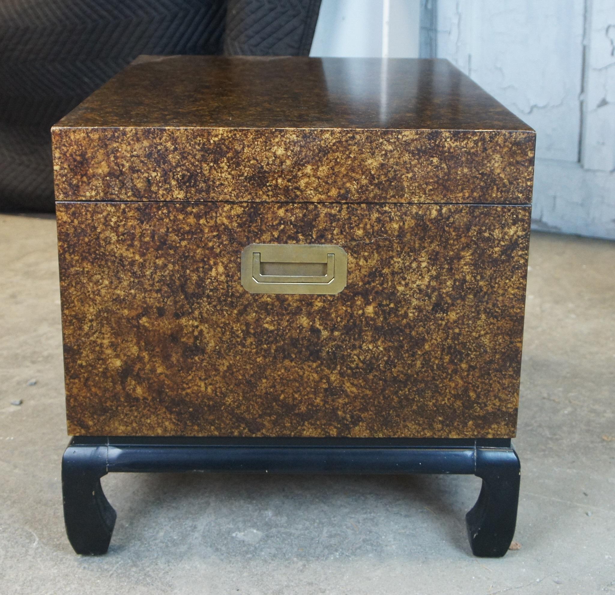 Chinese Mottled Gold & Black Chinoiserie Chest or Trunk on Stand Box Side Table For Sale 1