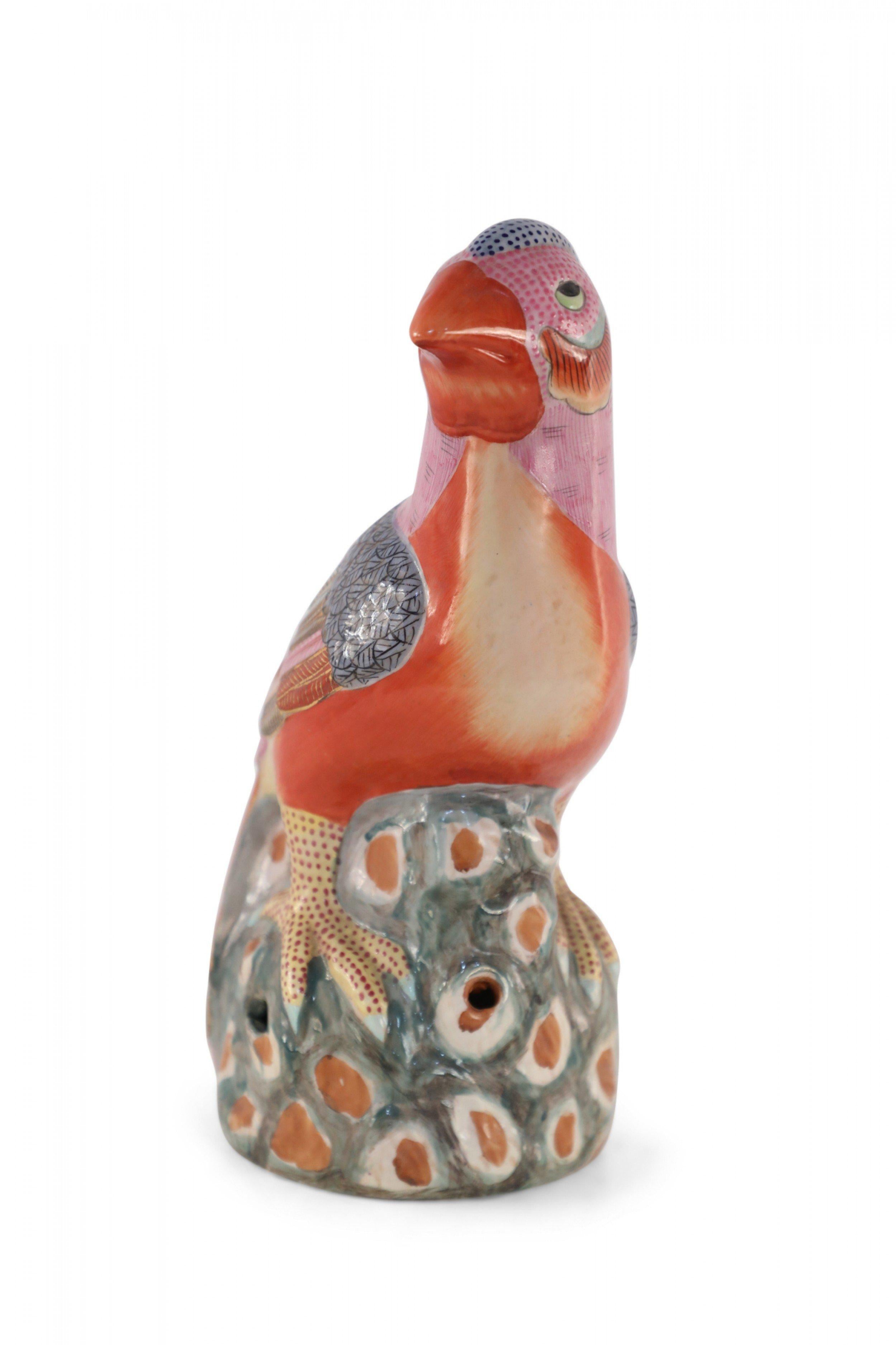 Chinese Multicolor Porcelain Pheasant Statue In Good Condition For Sale In New York, NY
