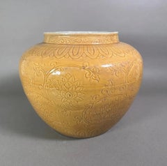 Chinese Mustard Glazed Incised Petal Slip Decoration Ceramic Pot Vase