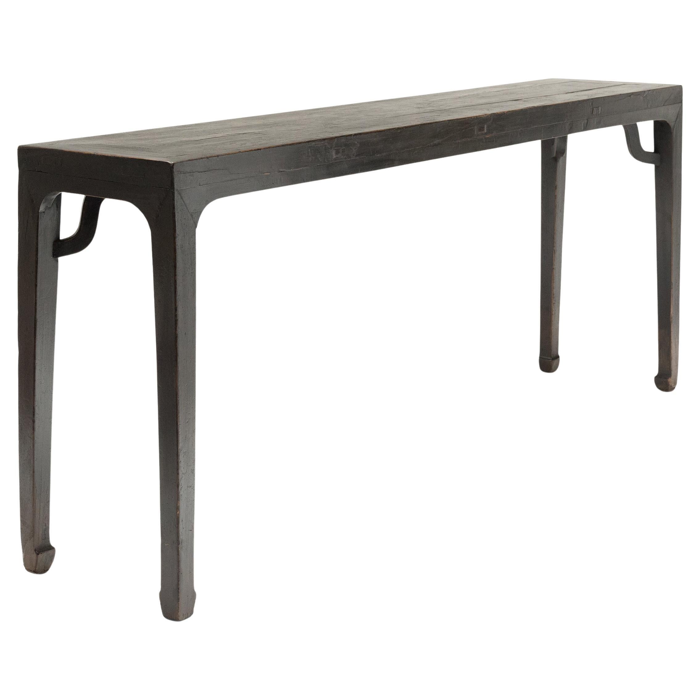 How wide should a console table be in an entryway?