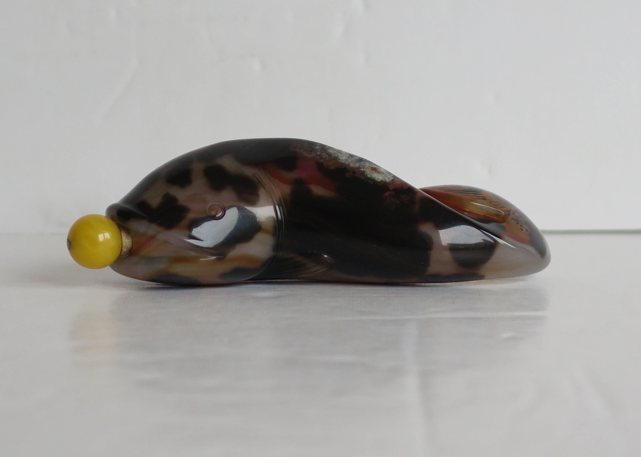 Chinese Export Chinese Natural Agate Stone Snuff Bottle Hand Carved as a Fish, circa 1940