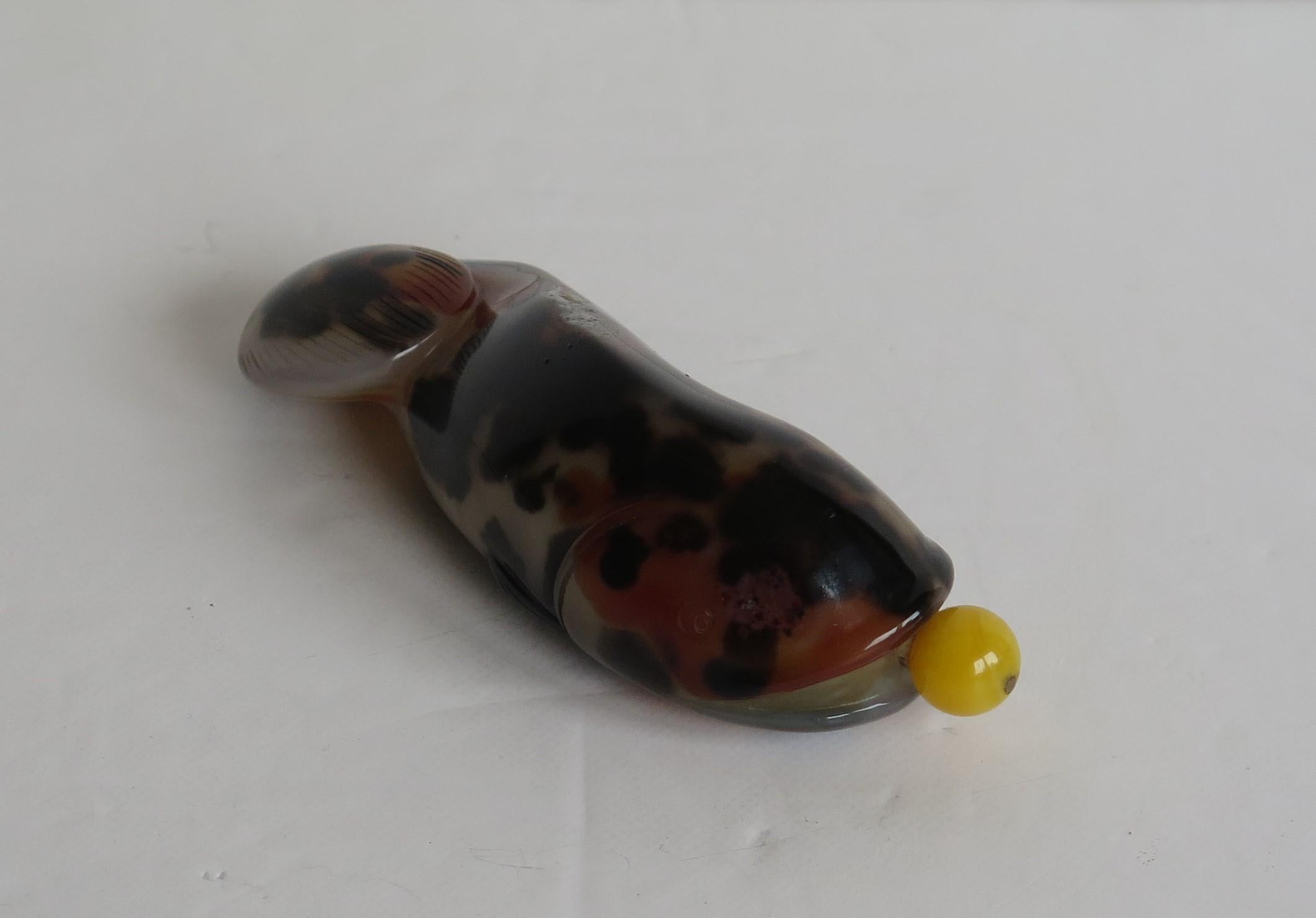 20th Century Chinese Natural Agate Stone Snuff Bottle Hand Carved as a Fish, circa 1940