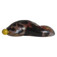 Chinese Natural Agate Stone Snuff Bottle Hand Carved as a Fish, circa 1940