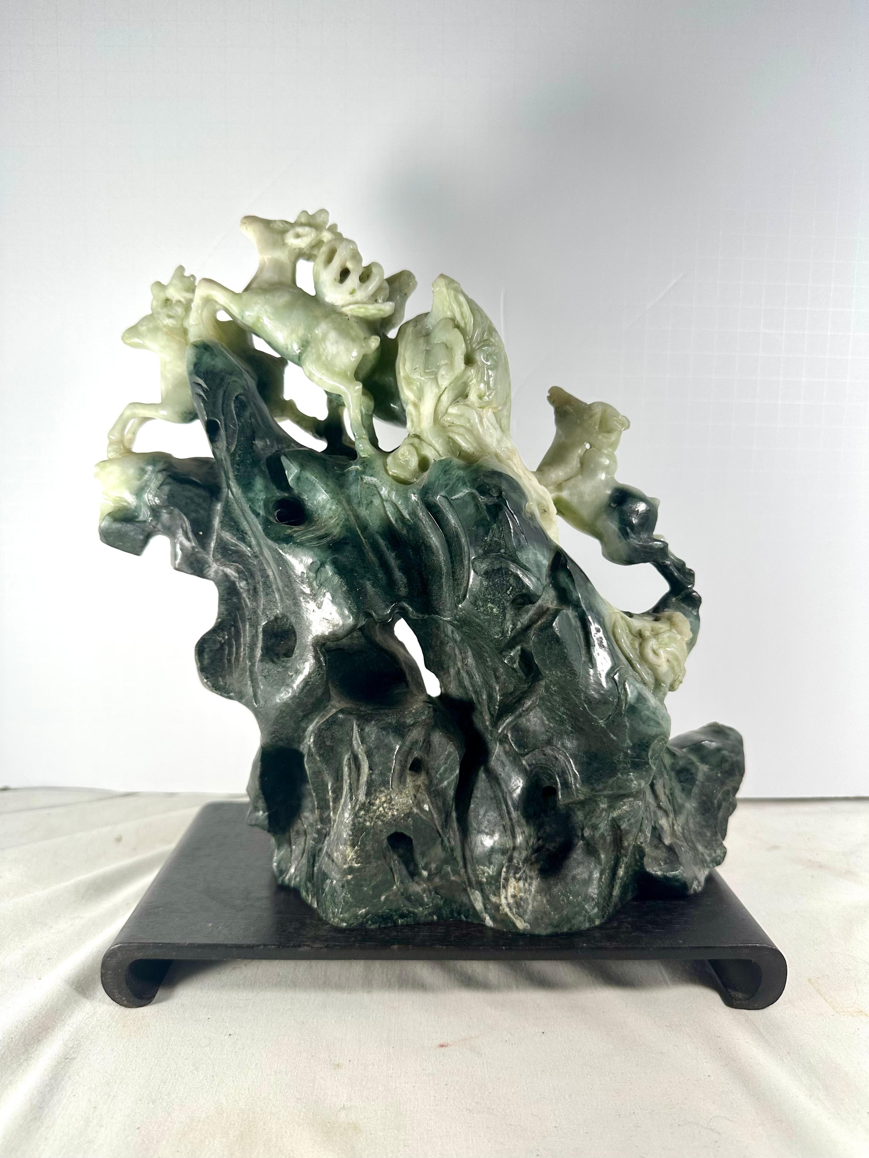 Chinese Natural Large Dushan Jade Carving Qing Dynasty For Sale 4
