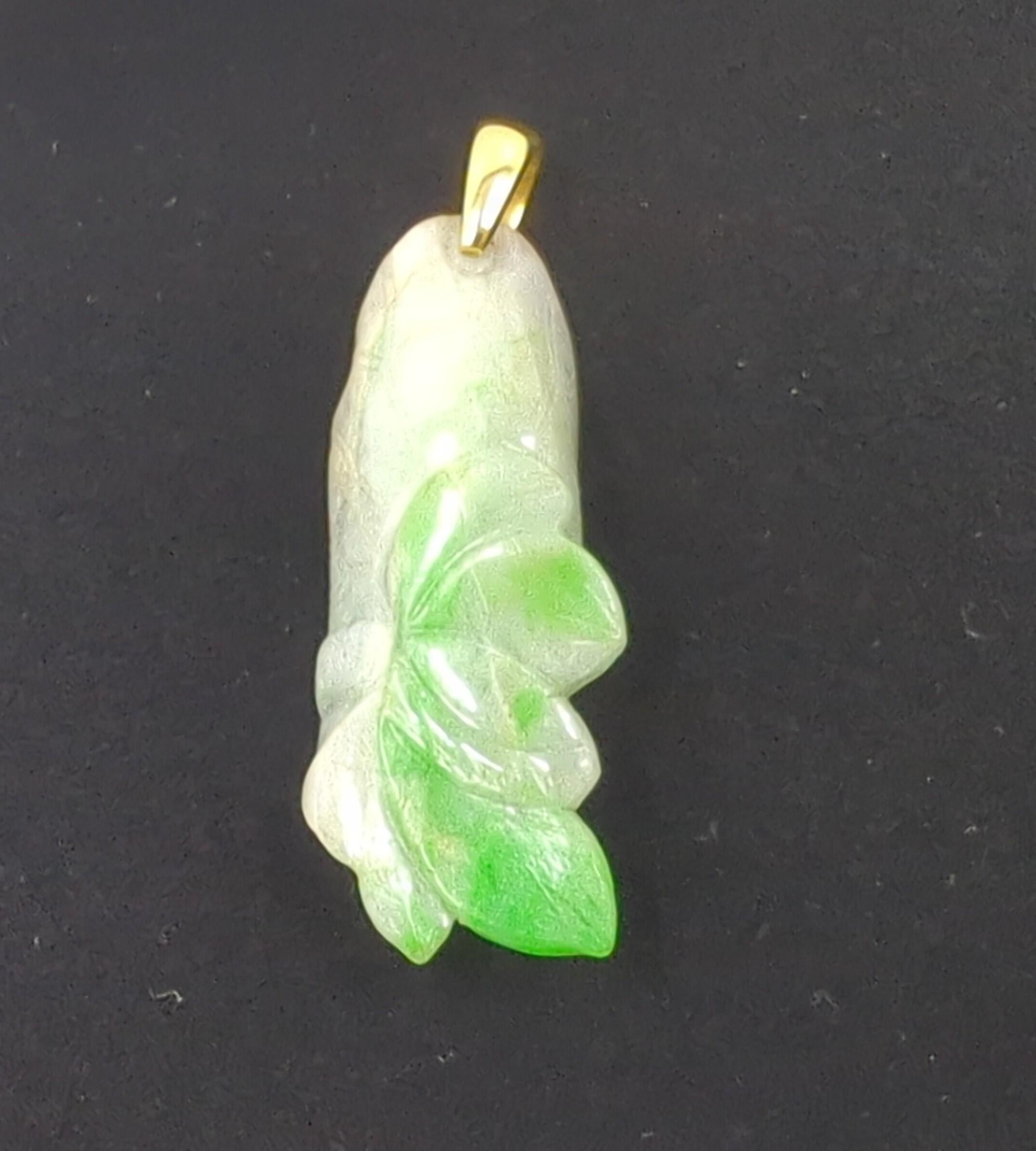Chinese Natural Untreated Apple Green Jadeite Lotus Flower Pendant 18K Gold Bale For Sale 7