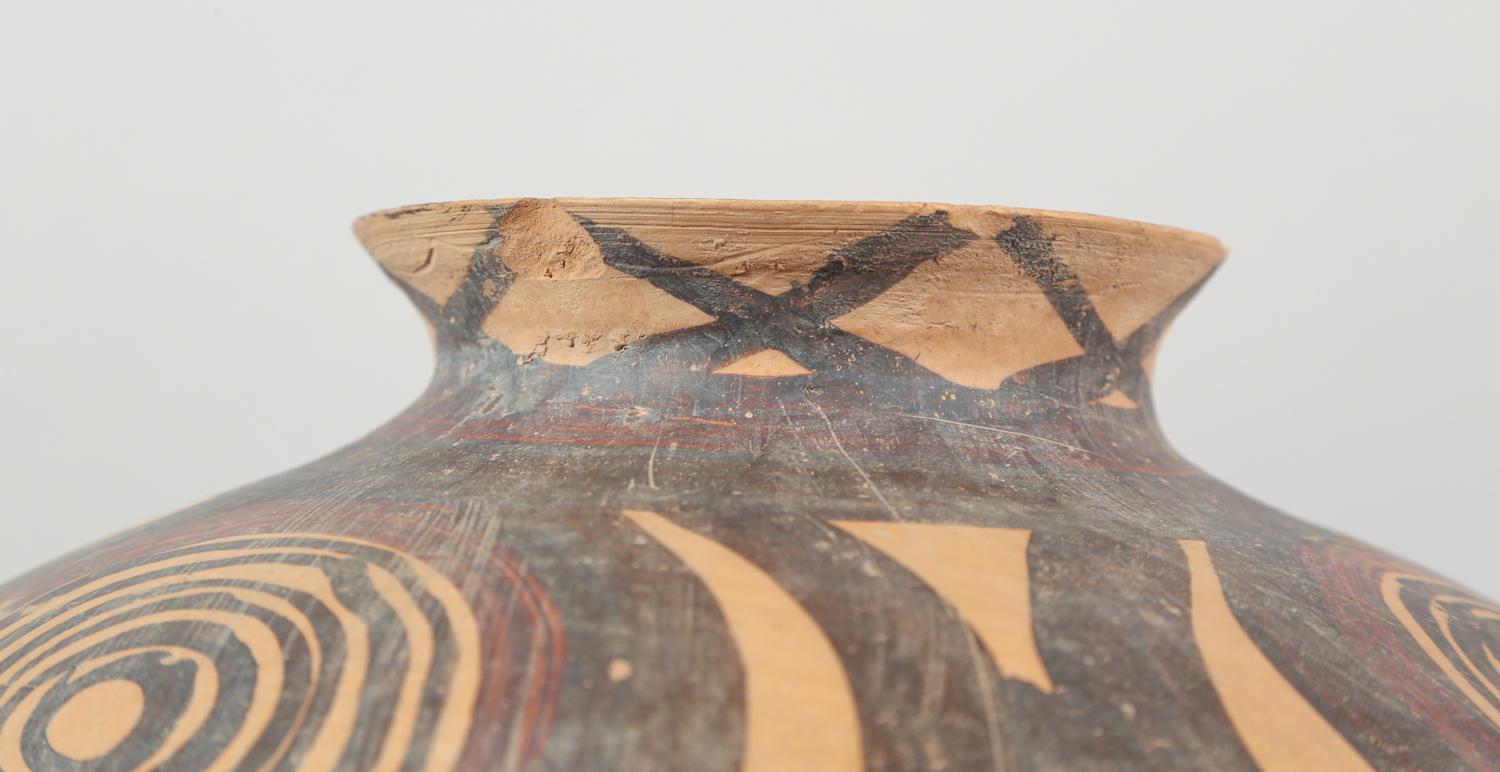 Chinese Neolithic Painted Pottery Jar, Machang Period      #3 For Sale 4