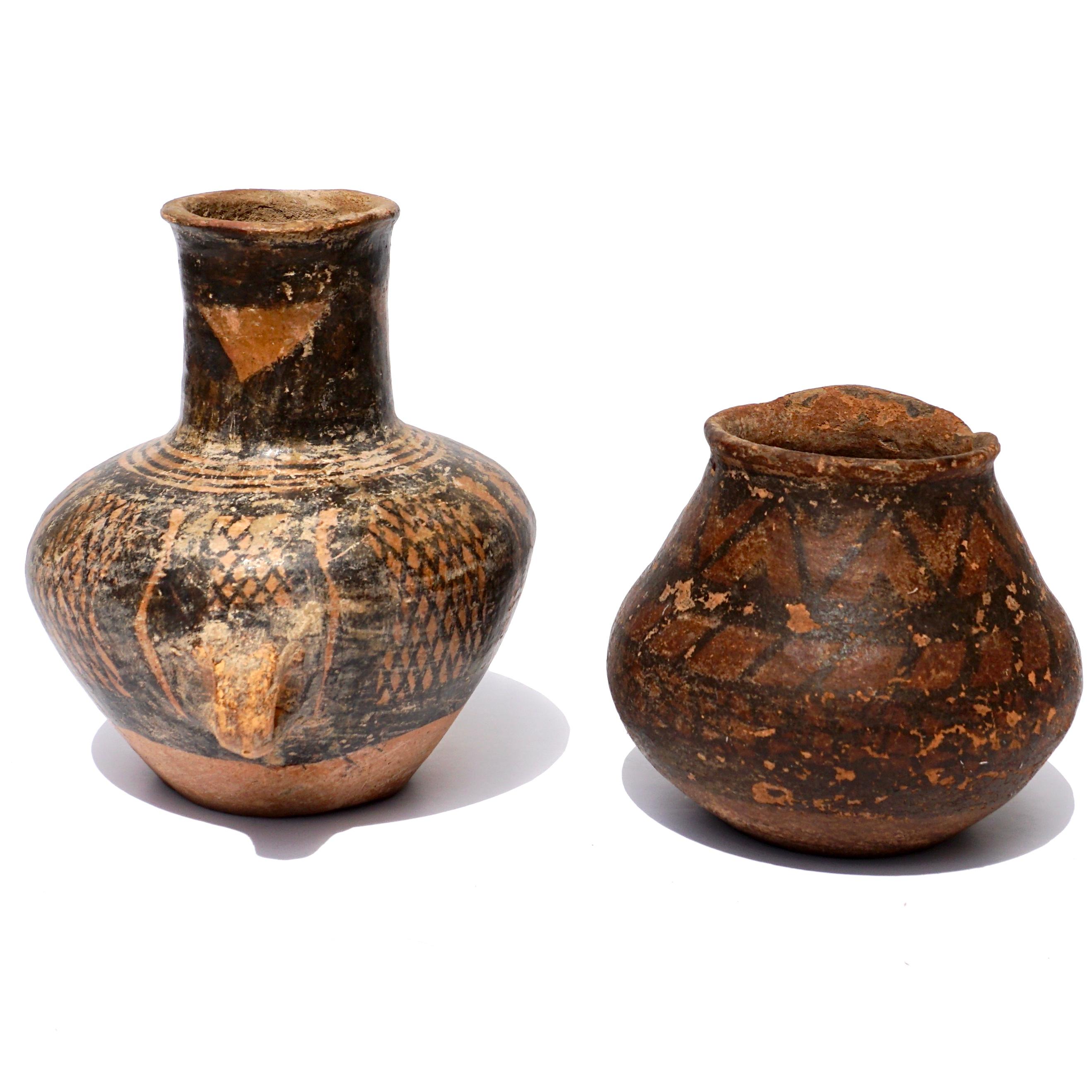 Chinese Neolithic Pottery Vases circa 3500 BCE In Good Condition In Dallas, TX
