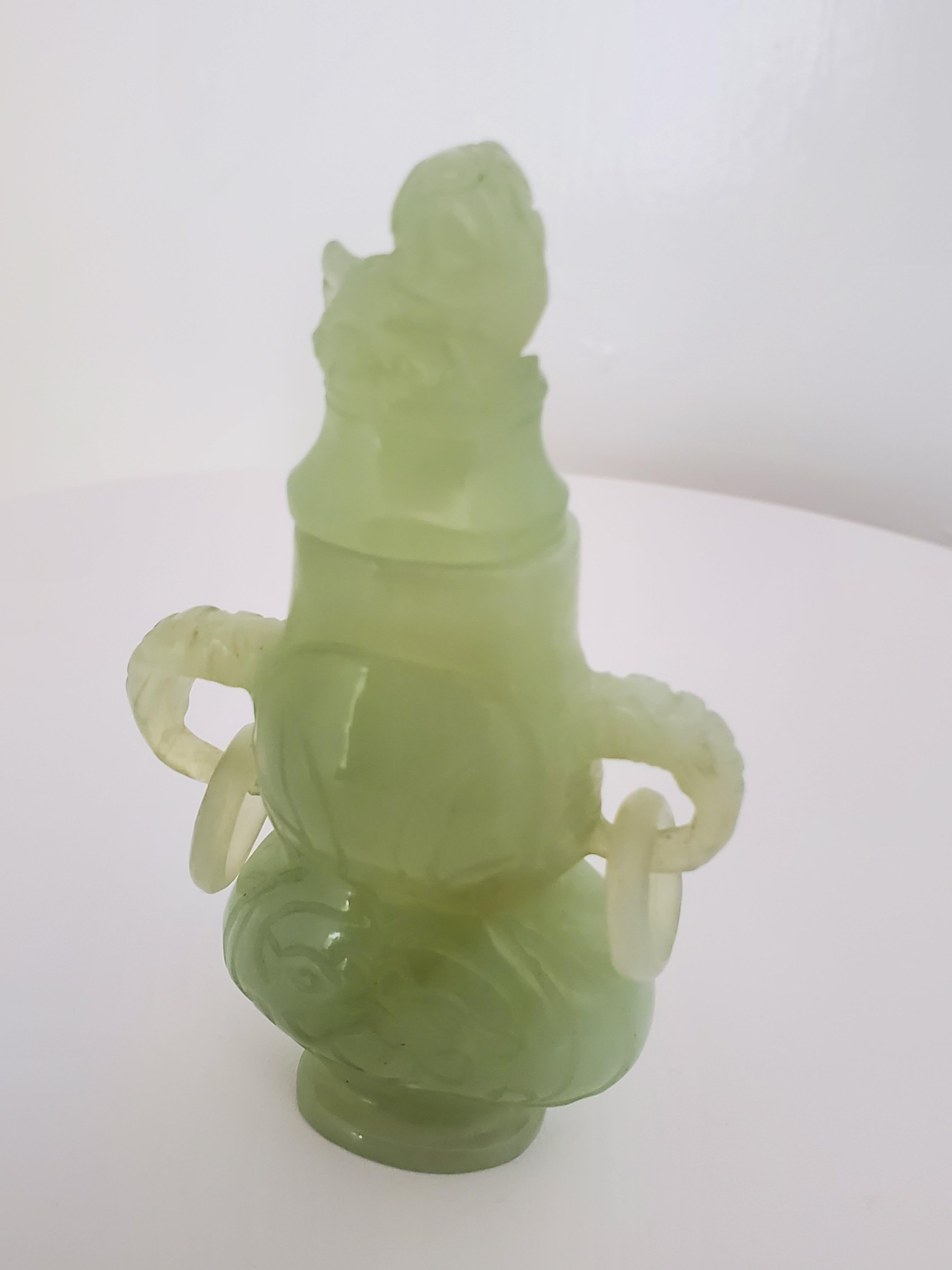 Chinese Nephrite Jade Archaistic Covered Vase, Qing Dynasty For Sale 6
