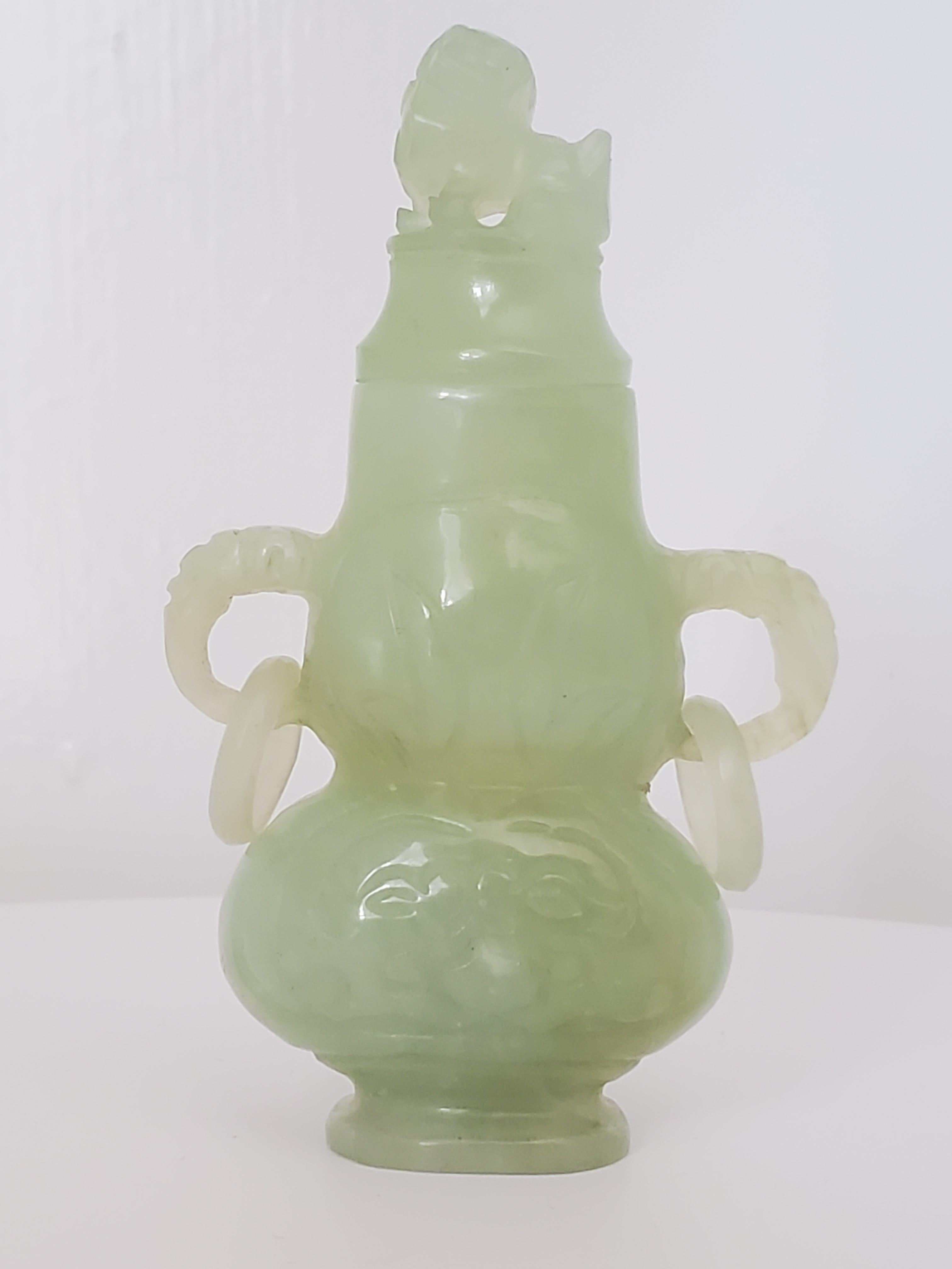 Chinese Nephrite Jade Archaistic Covered Vase, Qing Dynasty For Sale 1