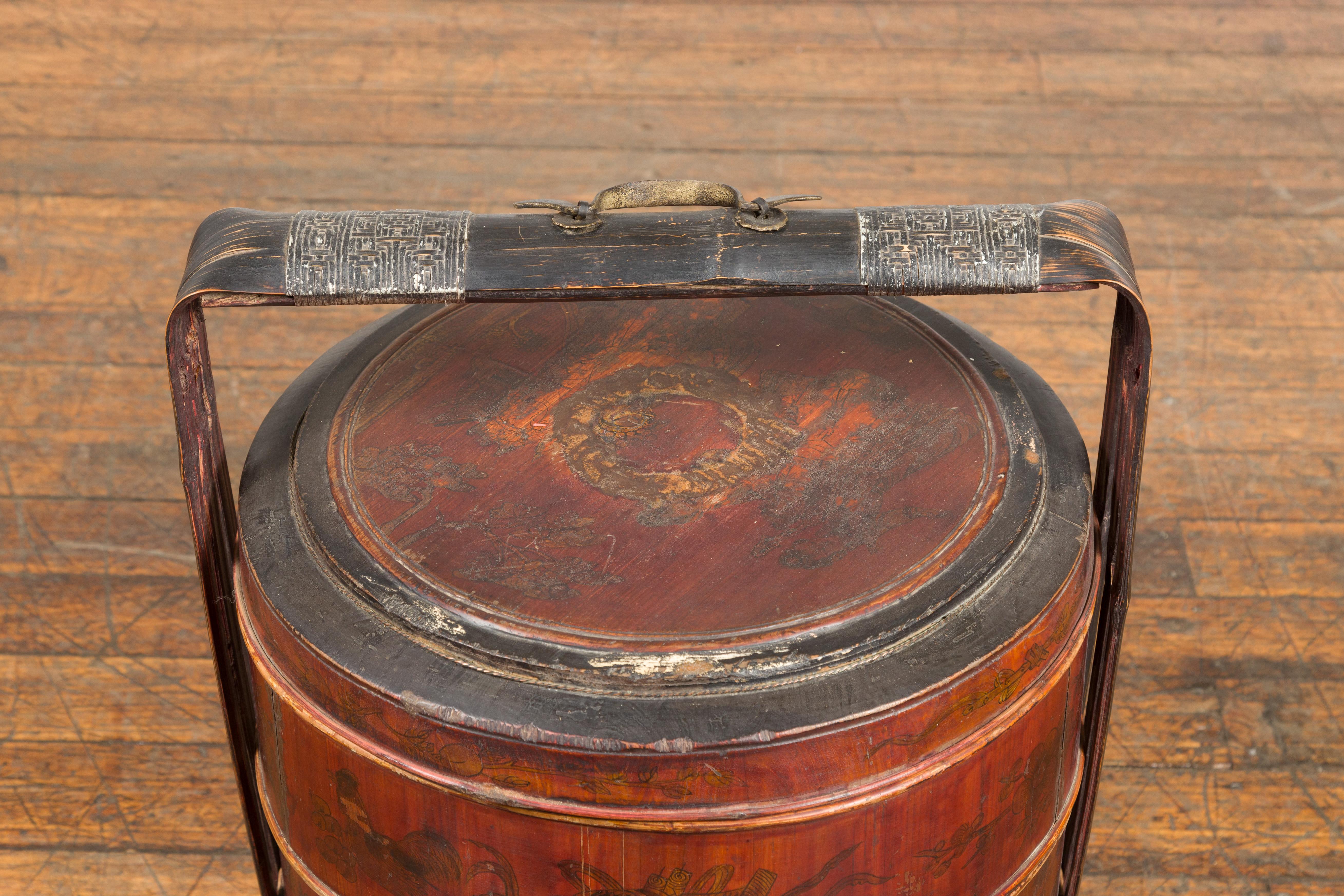 20th Century Chinese Nested Bamboo Food Basket with Hand-Painted Décor and Large Handle