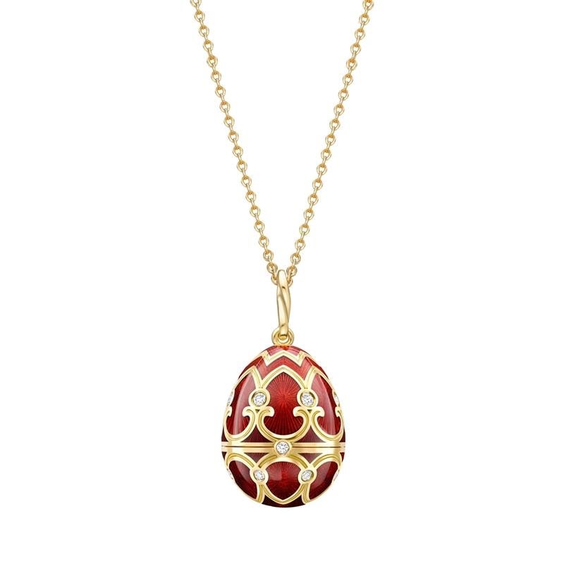 The Heritage Collection draws inspiration from Fabergé’s original jewelled masterpieces, capturing their refinement, cultural richness and technical perfection. The Chinese New Year Tsarskoye Selo Yellow Gold Red Enamel Locket with Rose Gold Snake