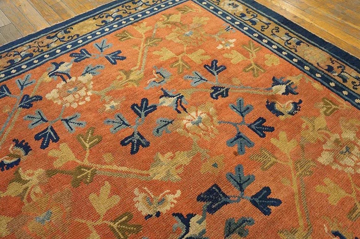 Early 19th Century W. Ningxia Carpet ( 5'8'' x 6'10'' - 173 x 208 ) In Good Condition For Sale In New York, NY