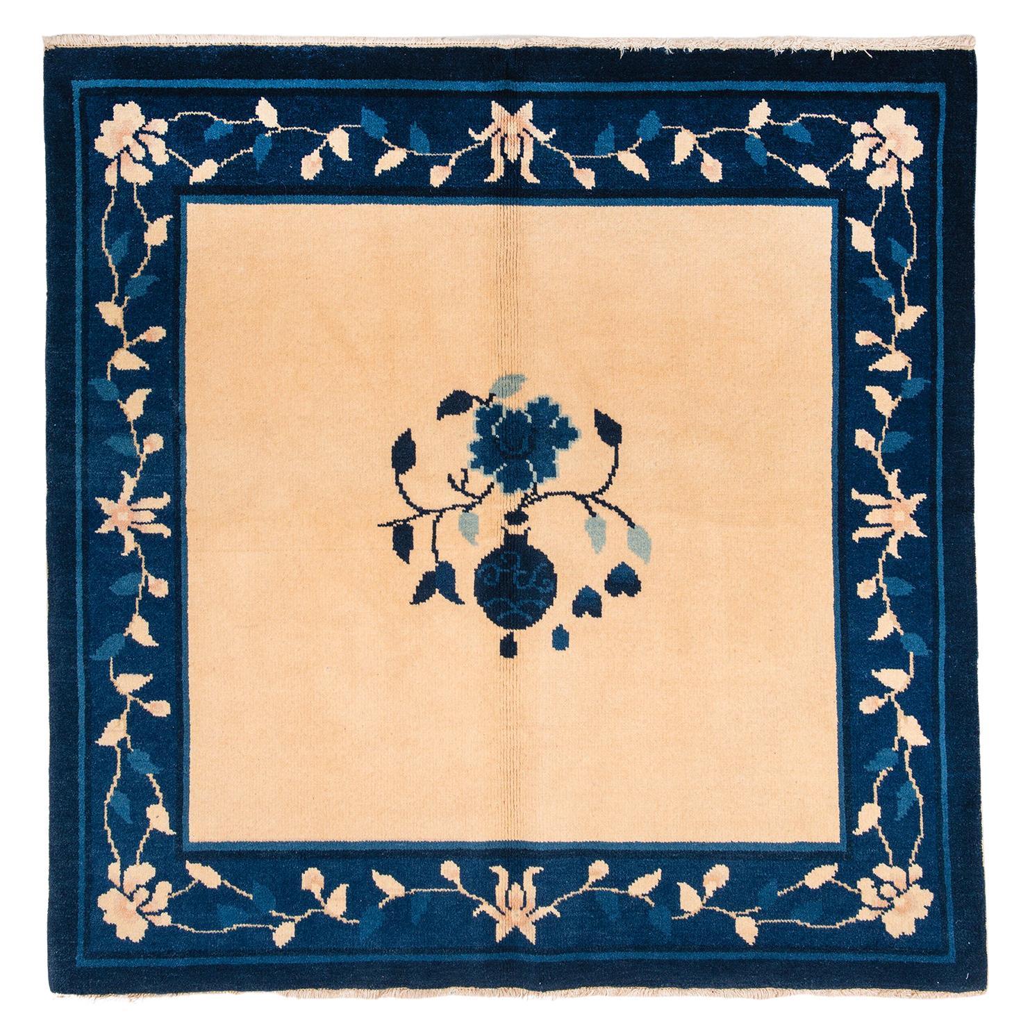 Rare square little Chinese Ningxia carpet, simple and elegant for everywhere.


  