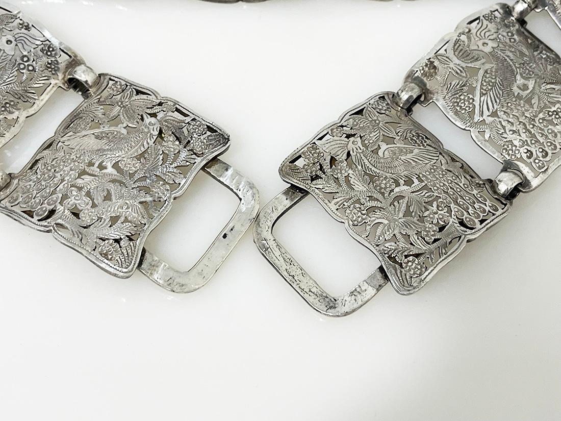 Chinese Nyonya Peranakan set of belt with buckle and bracelet, ca 1900 For Sale 1