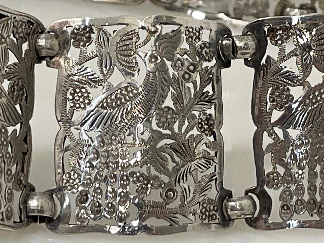 Chinese Nyonya Peranakan set of belt with buckle and bracelet, ca 1900 For Sale 2