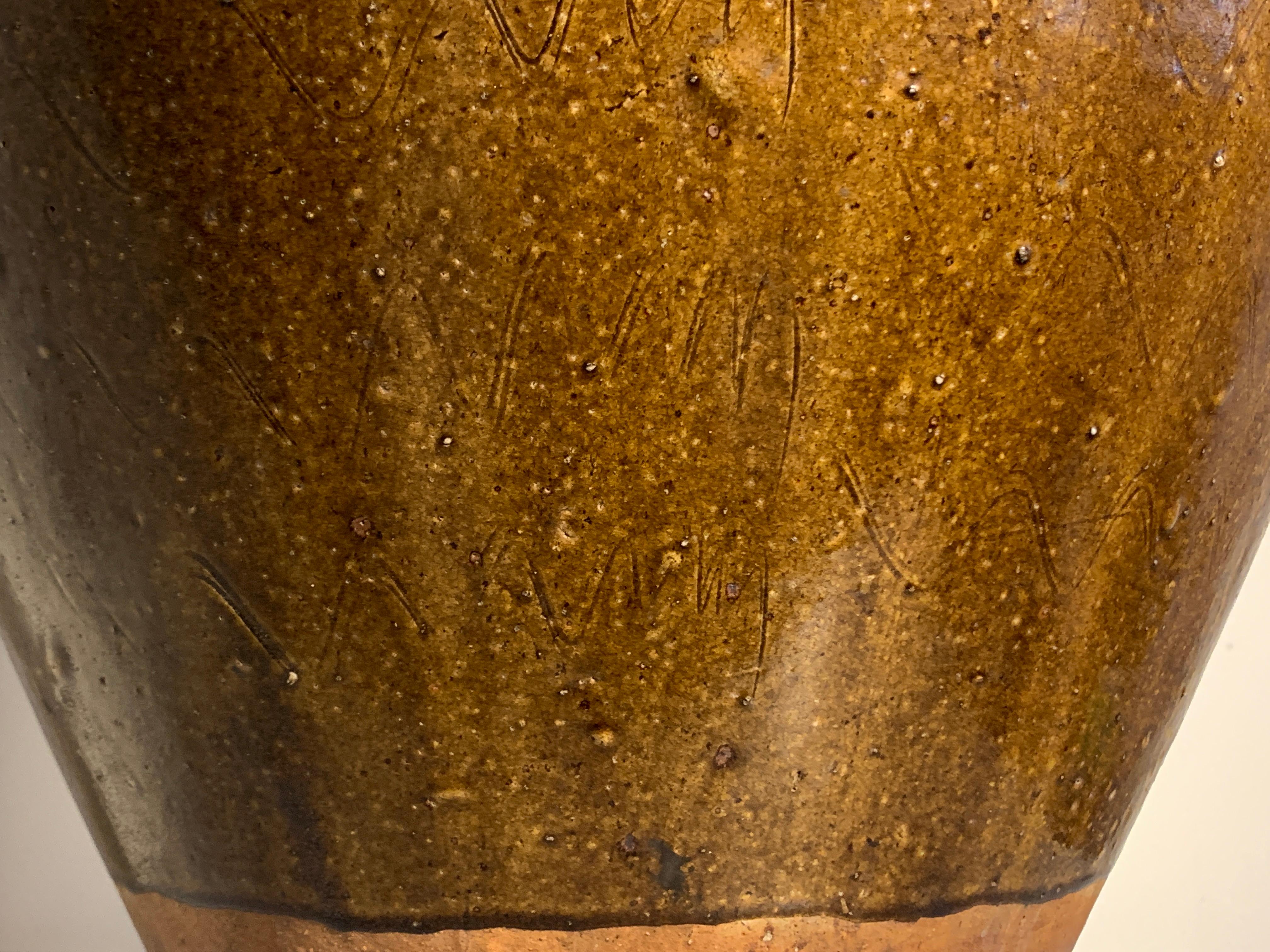 Chinese Ochre Brown Glazed Martaban Jar, Ming Dynasty, 15th-16th Century For Sale 2