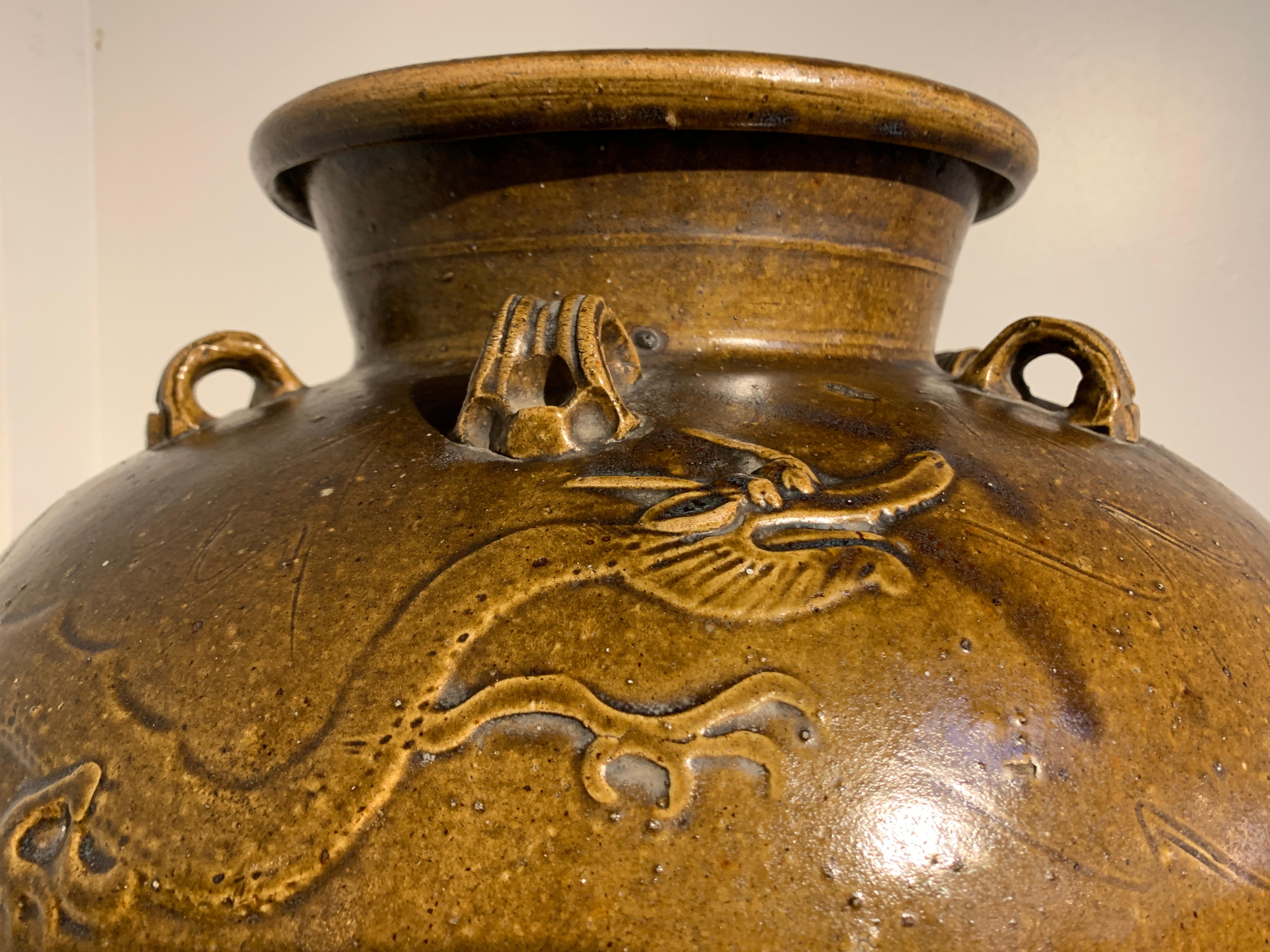 chinese martaban jar