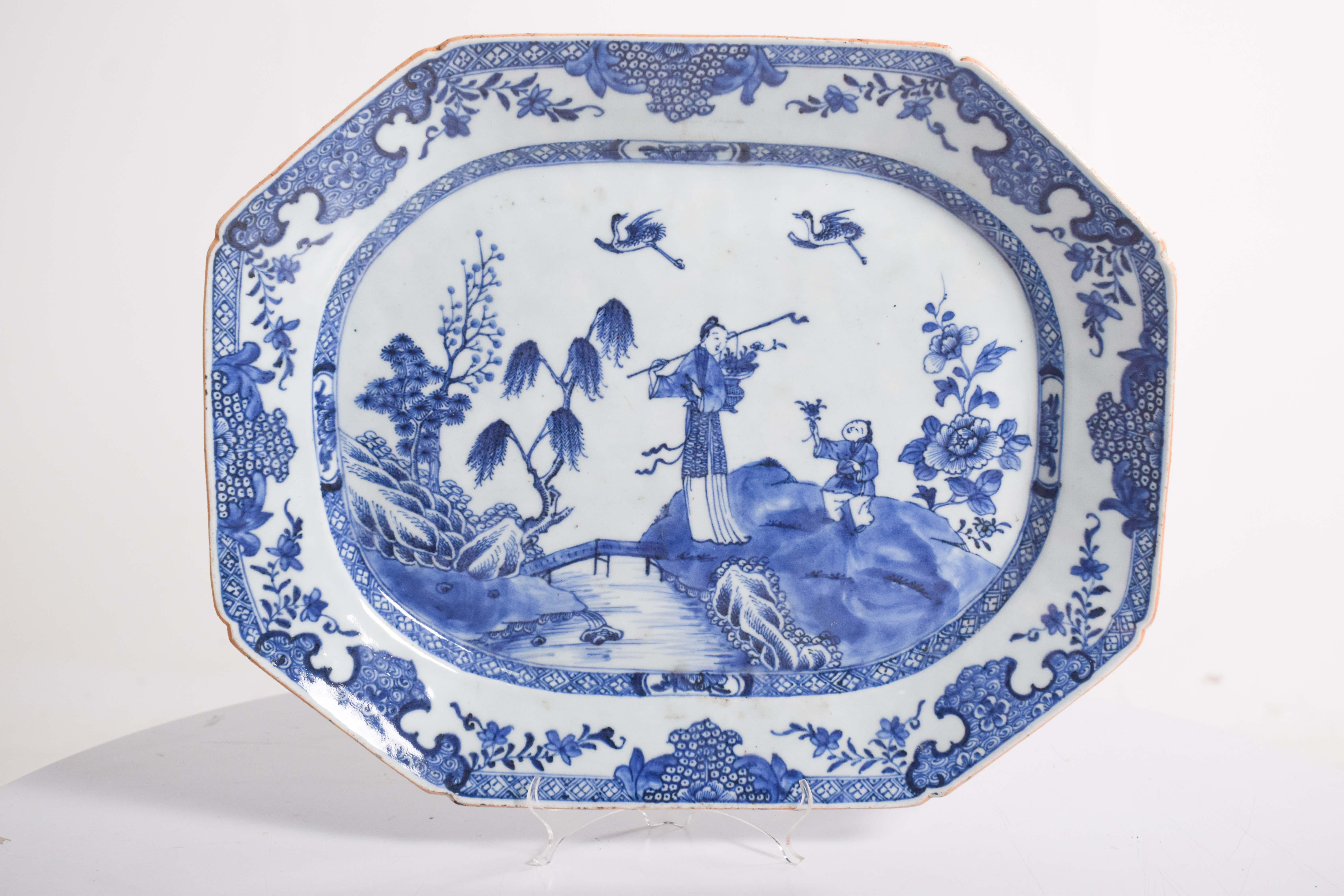 Rococo Chinese Octagonal Porcelain Serving Dish