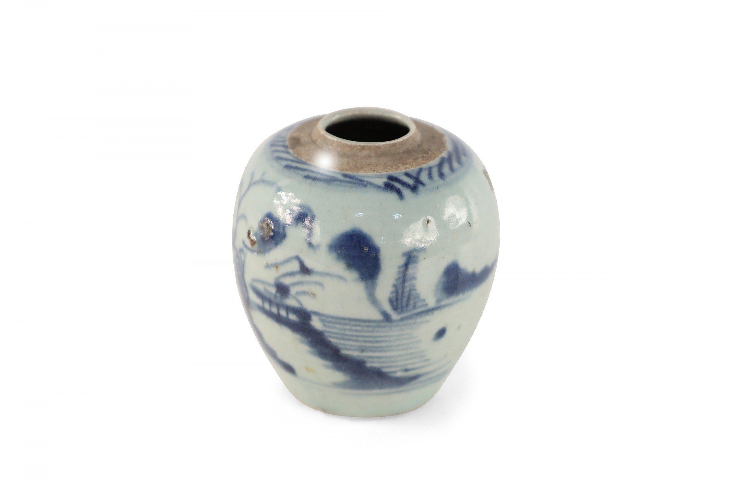 Exportation chinoise Pot en porcelaine de Chine à motif de scène pastorale blanc cassé et bleu en vente