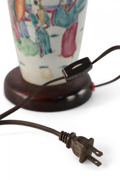 Chinese Off-White and Figurative Scene Porcelain Urn Table Lamp