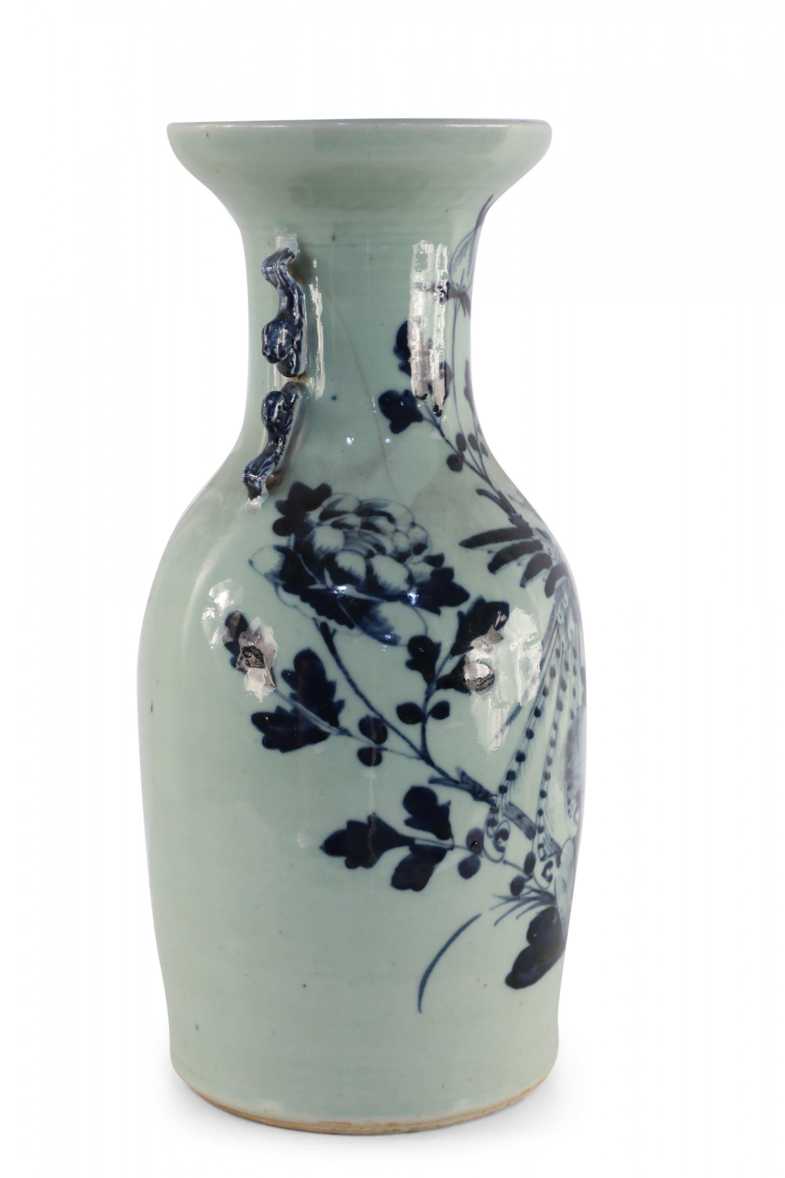 Chinese Off-White and Navy Blue Bird Motif Porcelain Urn For Sale 5
