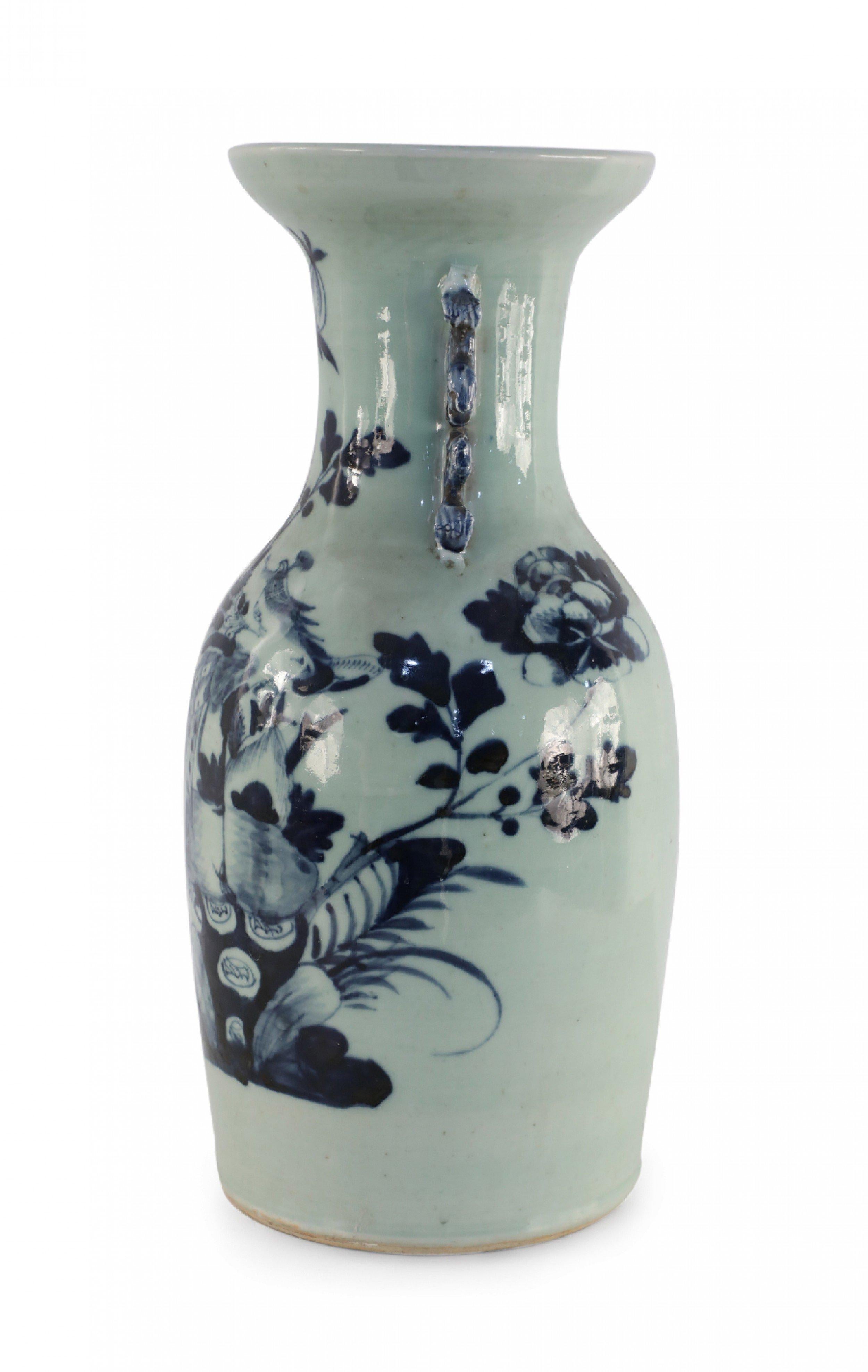 Chinese Export Chinese Off-White and Navy Blue Bird Motif Porcelain Urn For Sale
