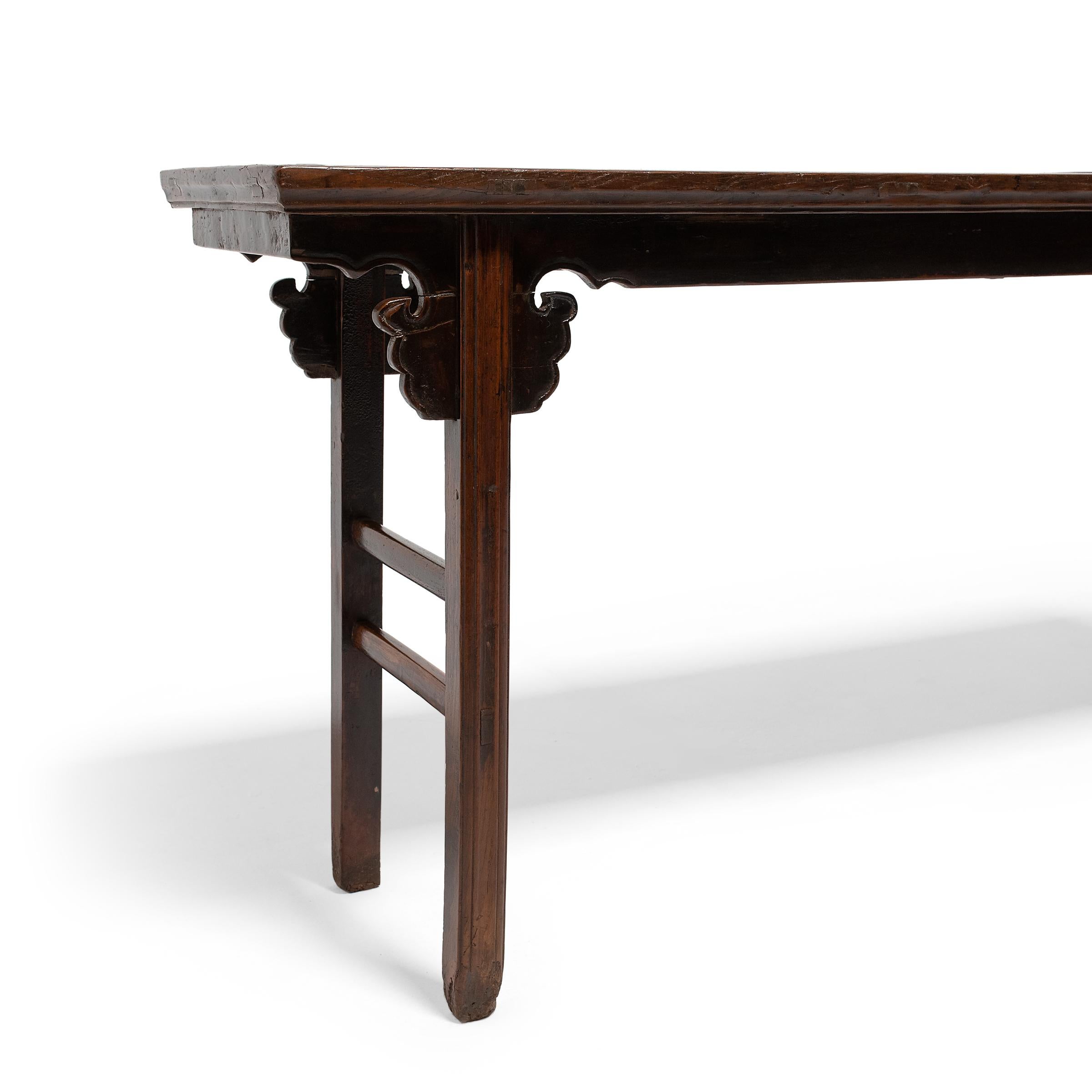 20th Century Chinese Offering Table with Ruyi Spandrels, C. 1900 For Sale