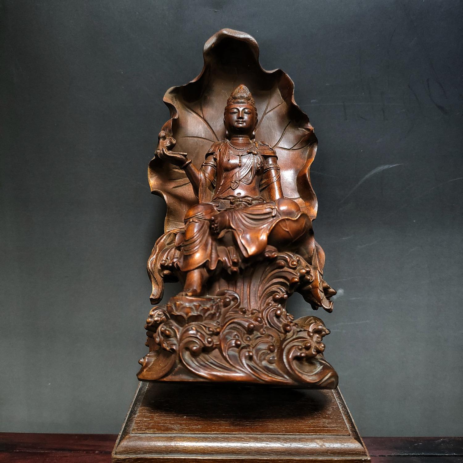 Statue de Bouddha du Lotus assis sur bois ancien chinois Bon état - En vente à 景德镇市, CN